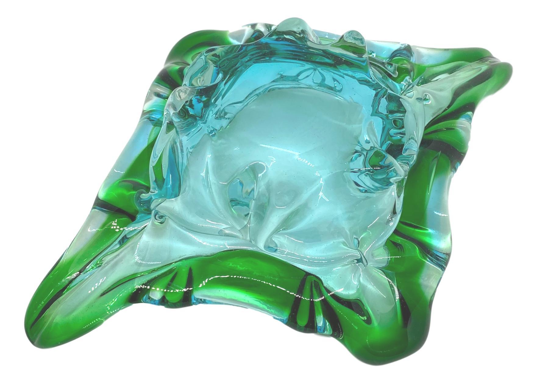 Late 20th Century Gorgeous Murano Art Glass Sommerso Catchall Bowl Blue Green Clear Vintage, Italy
