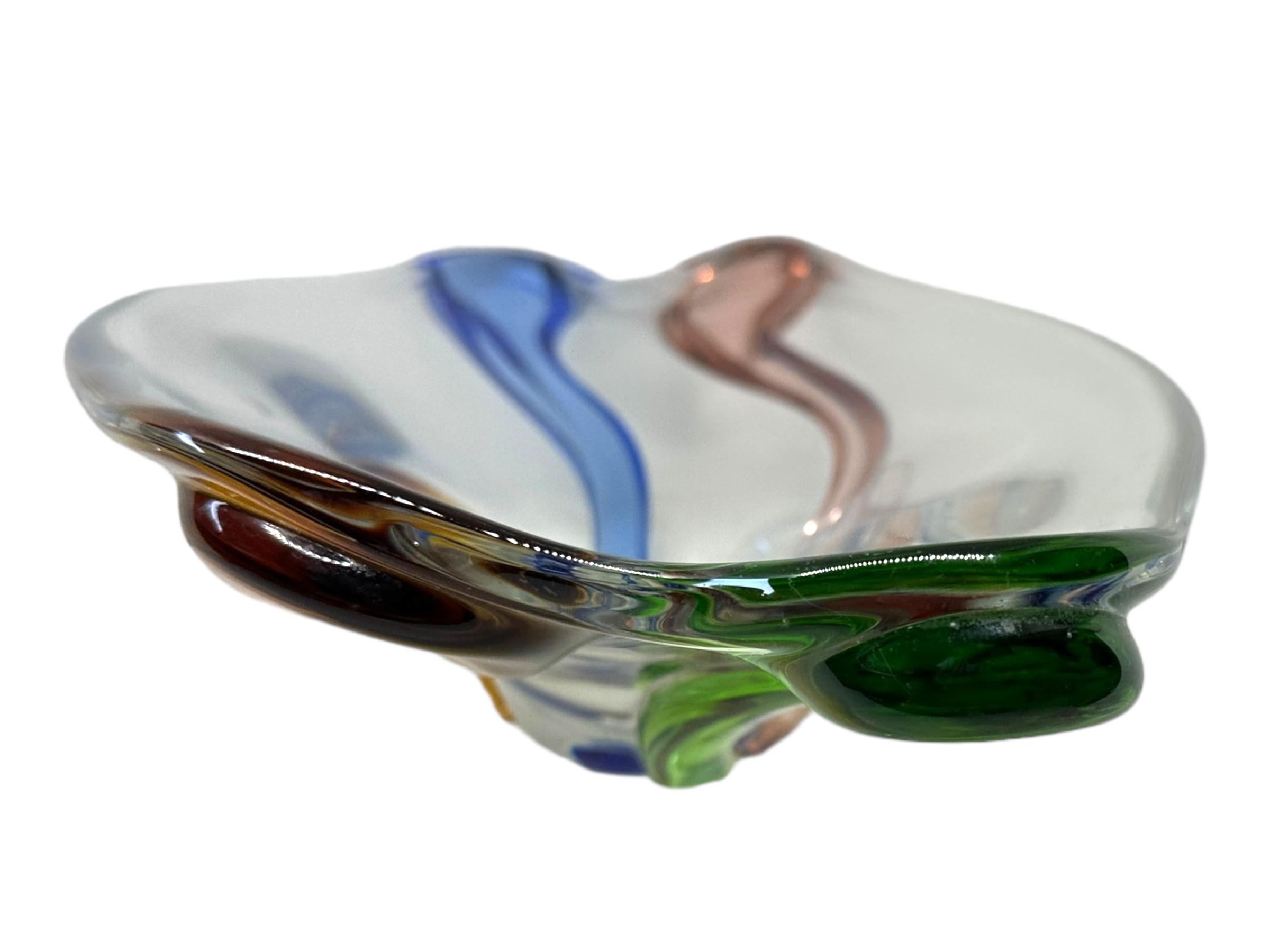 Late 20th Century Gorgeous Murano Art Glass Sommerso Fruit Bowl Pink, Blue, Clear Vintage, Italy For Sale