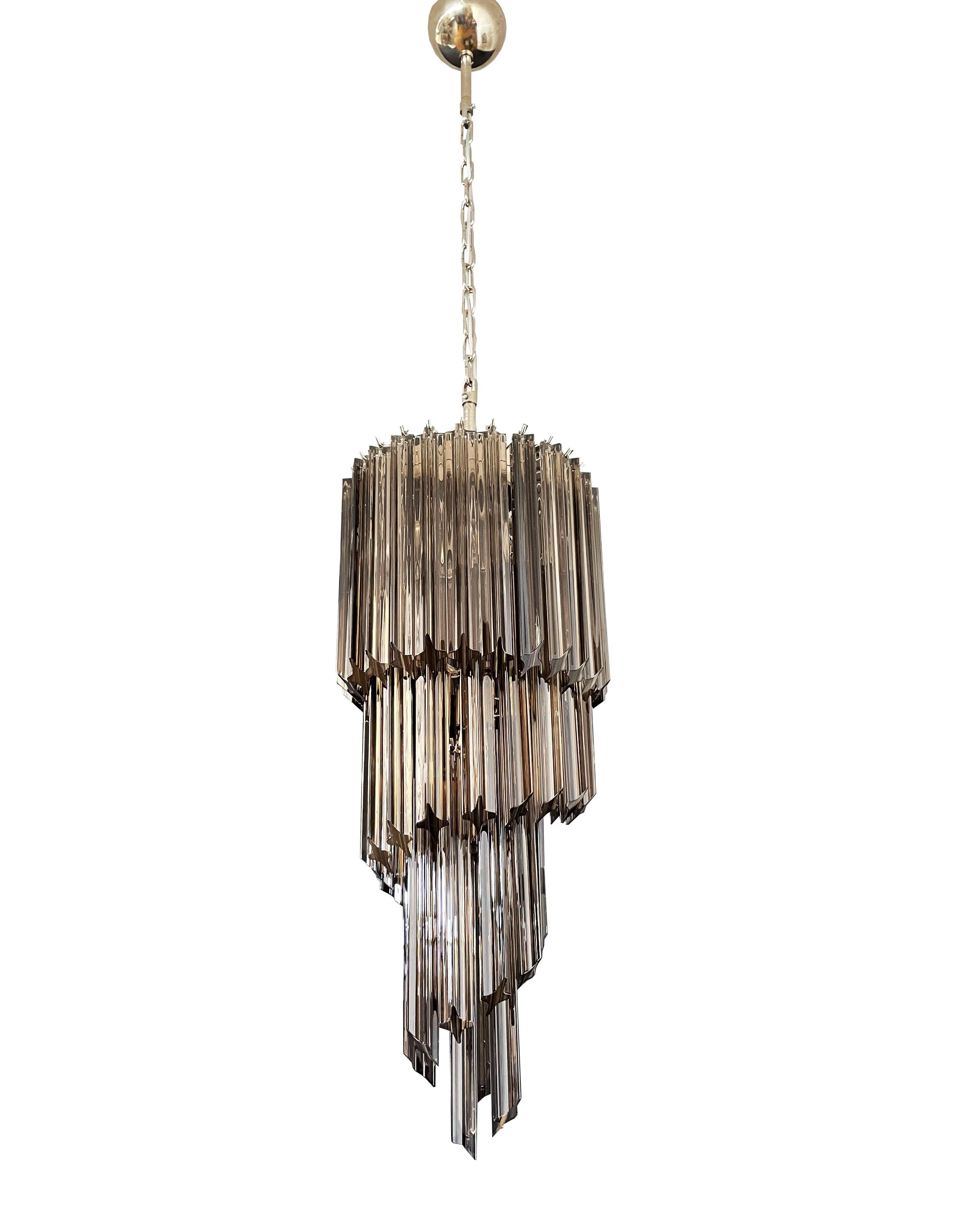 Gorgeous Murano Glass Spiral Chandelier, 54 Quadriedri Smoked Prisms In Excellent Condition For Sale In Budapest, HU