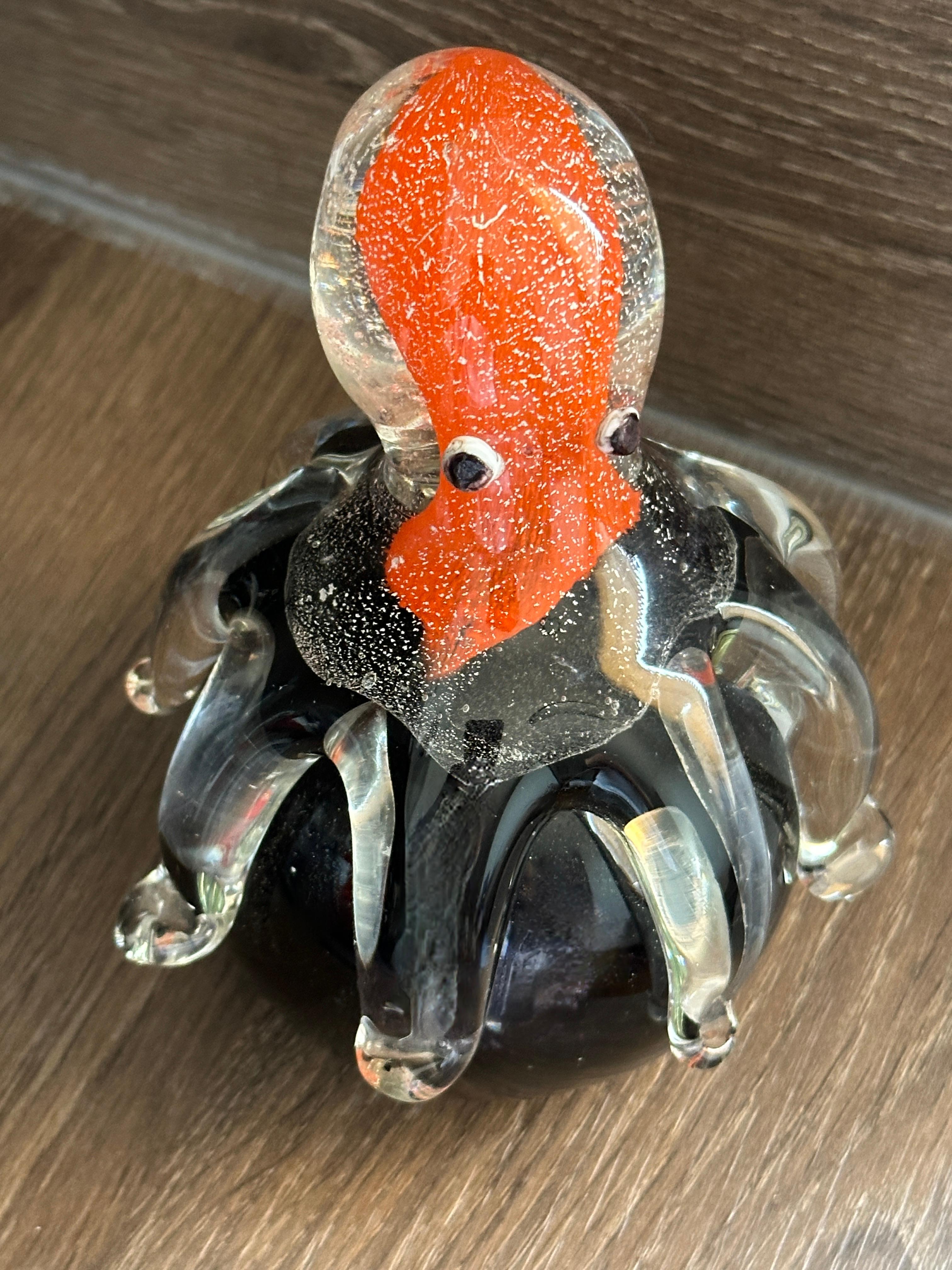 Splendido fermacarte in vetro artistico italiano di Murano con polpo gigante, Italia, anni '1970 in vendita 1