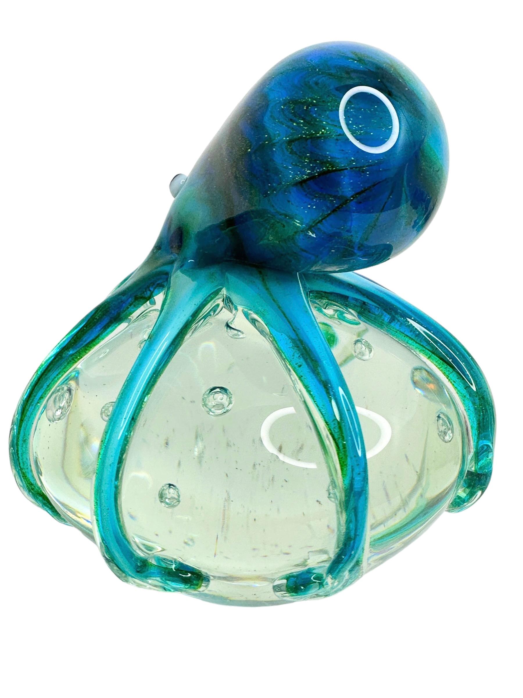 Mid-Century Modern Gorgeous Murano Italian Art Glass Giant Octopus Paperweight, Italy, 1980s For Sale