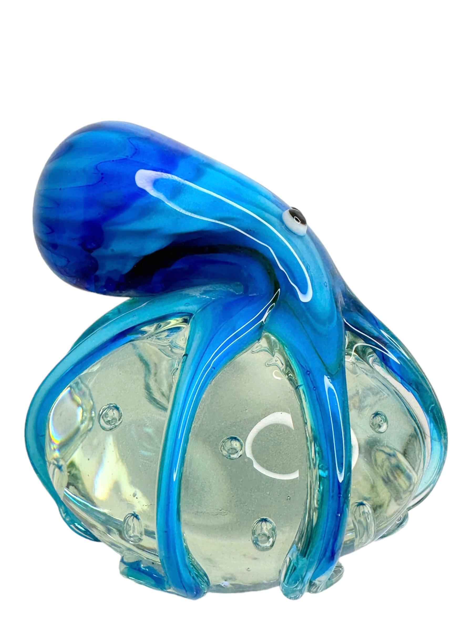 Hand-Crafted Gorgeous Murano Italian Art Glass giant octopus Paperweight, Italy, 1980s For Sale