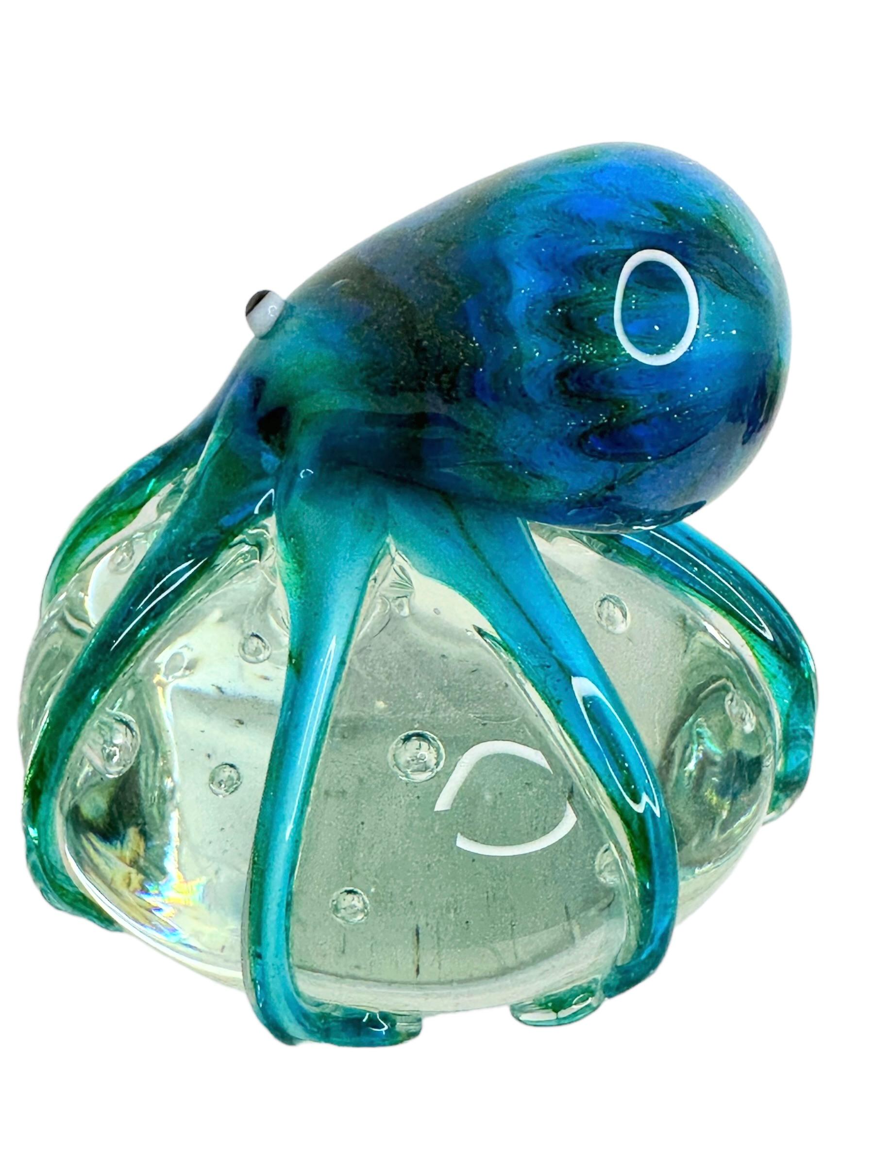 Gorgeous Murano Italian Art Glass Giant Octopus Paperweight, Italy, 1980s For Sale 1