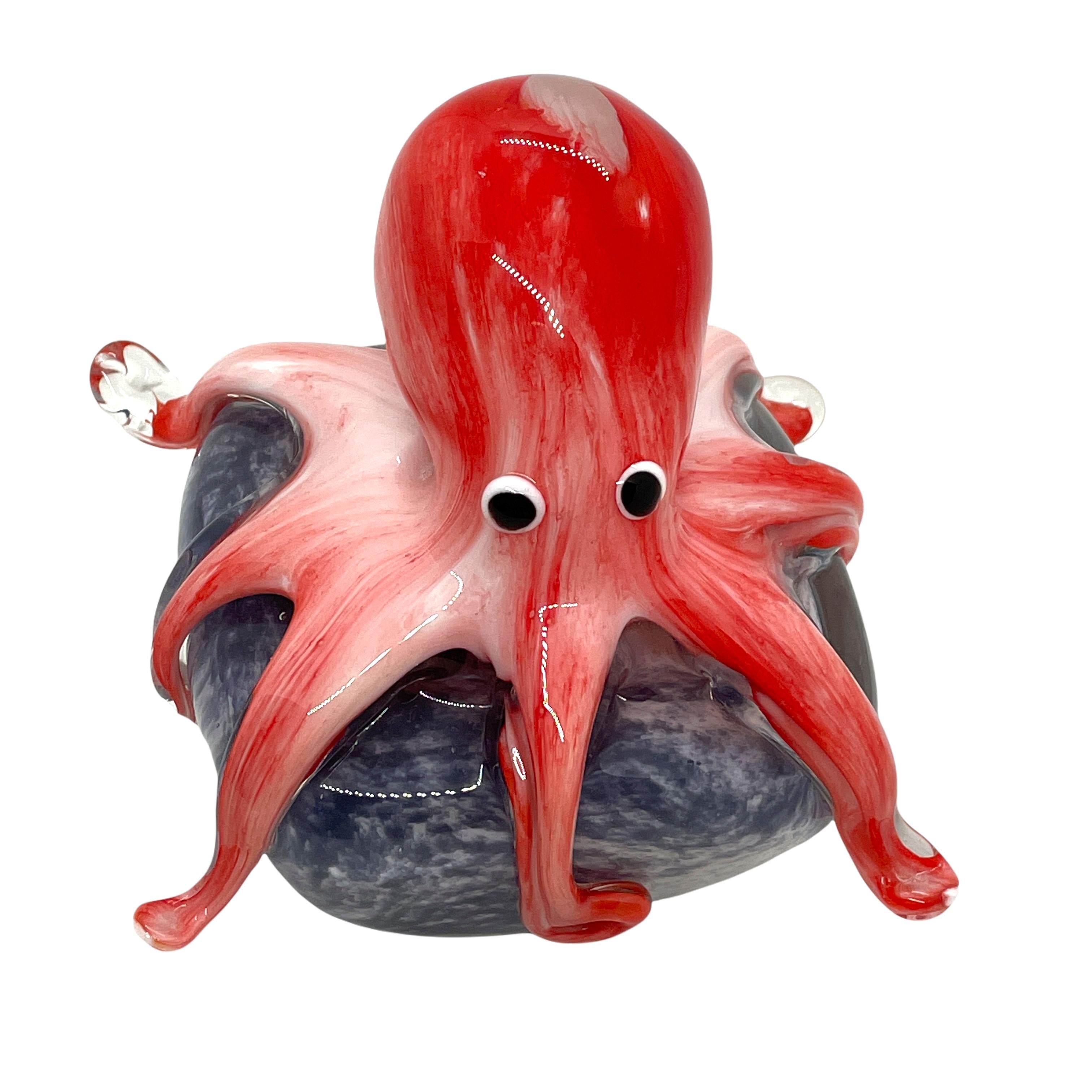 Gorgeous Murano Italian Art Glass Giant Octopus Paperweight, Italy, 1970s In Good Condition In Nuernberg, DE