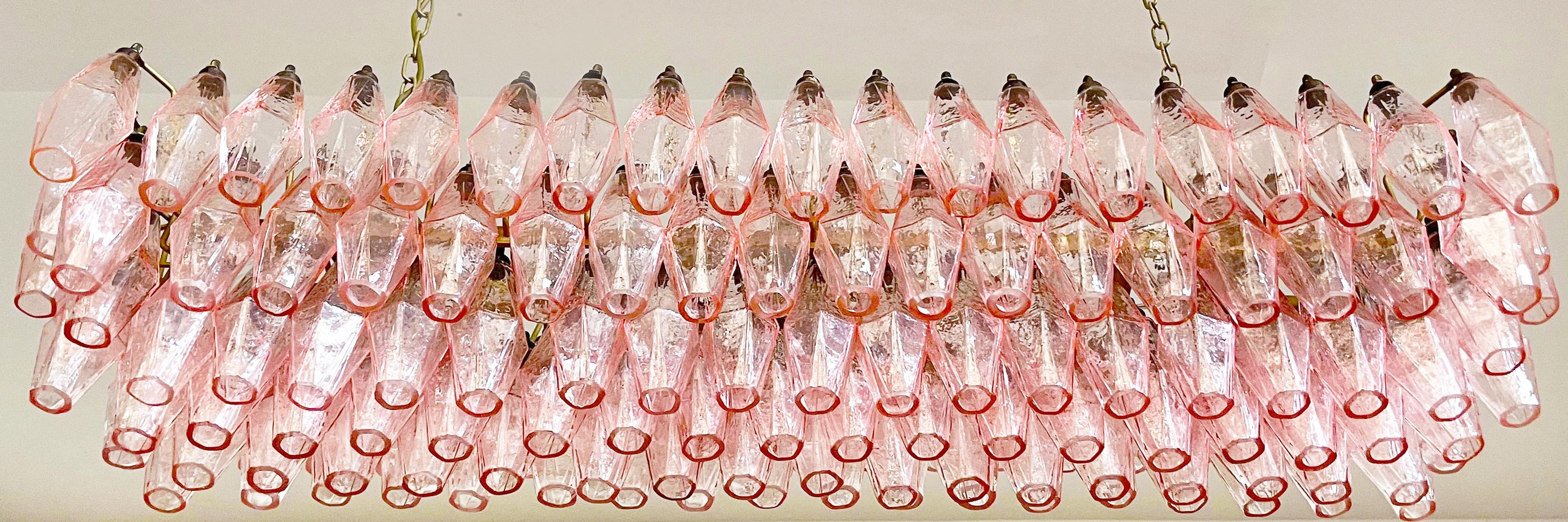 Gorgeous Murano Poliedri Chandelier - Carlo Scarpa Style - 138 pink glasses For Sale 3