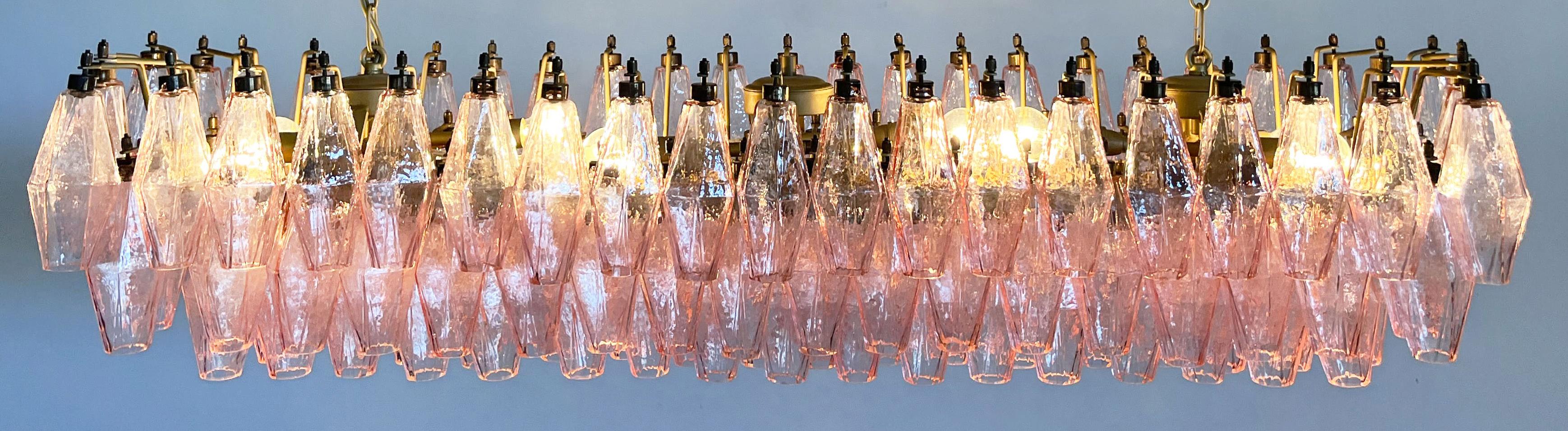 Gorgeous Murano Poliedri Chandelier - Carlo Scarpa Style - 138 pink glasses In Good Condition For Sale In Budapest, HU