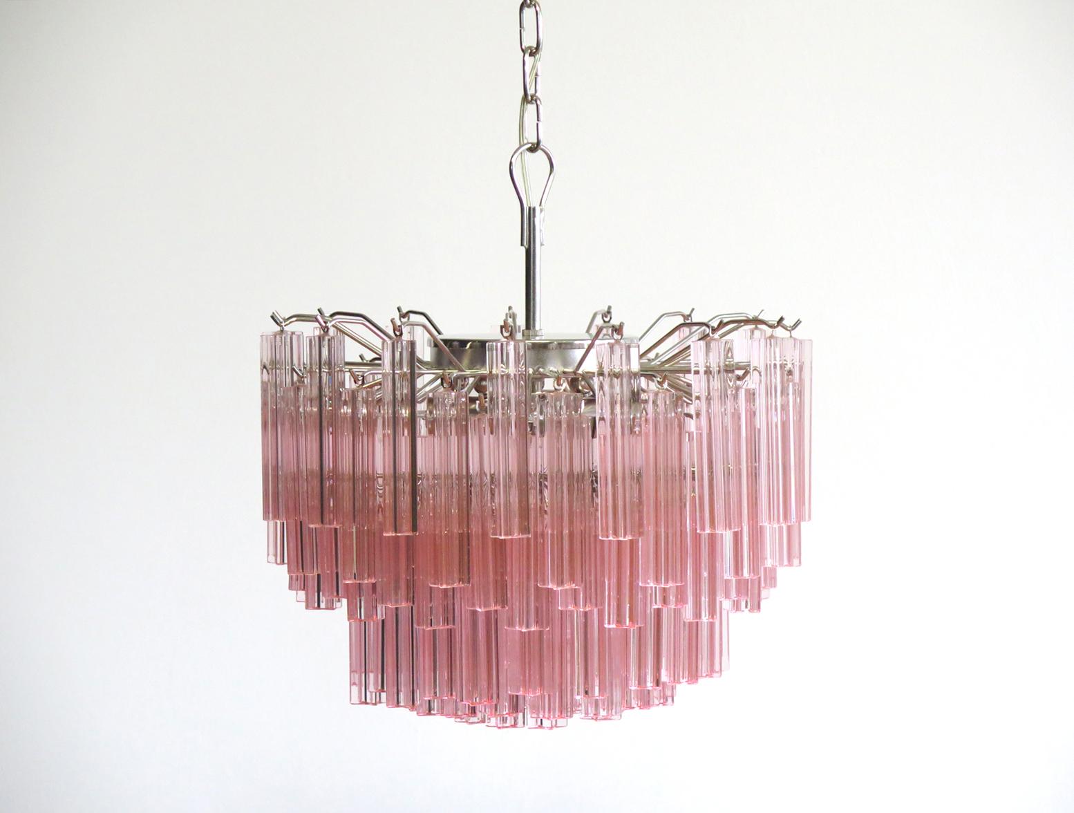 Mid-Century Modern Gorgeous Murano Vintage Chandelier, 107 Pink Quadriedri