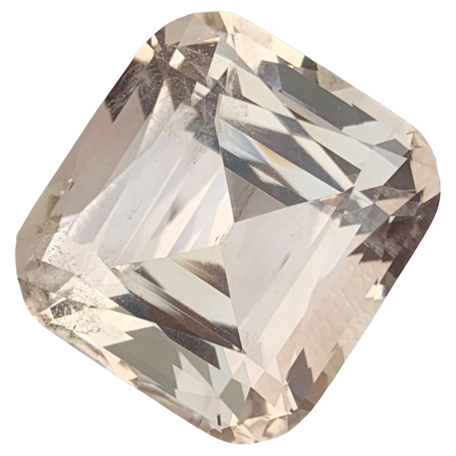 Gorgeous Natural 21.45 Carat Loose Topaz from Skardu Pakistan for Jewelry Making For Sale