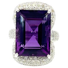 Gorgeous Natural amethyst and diamond ring