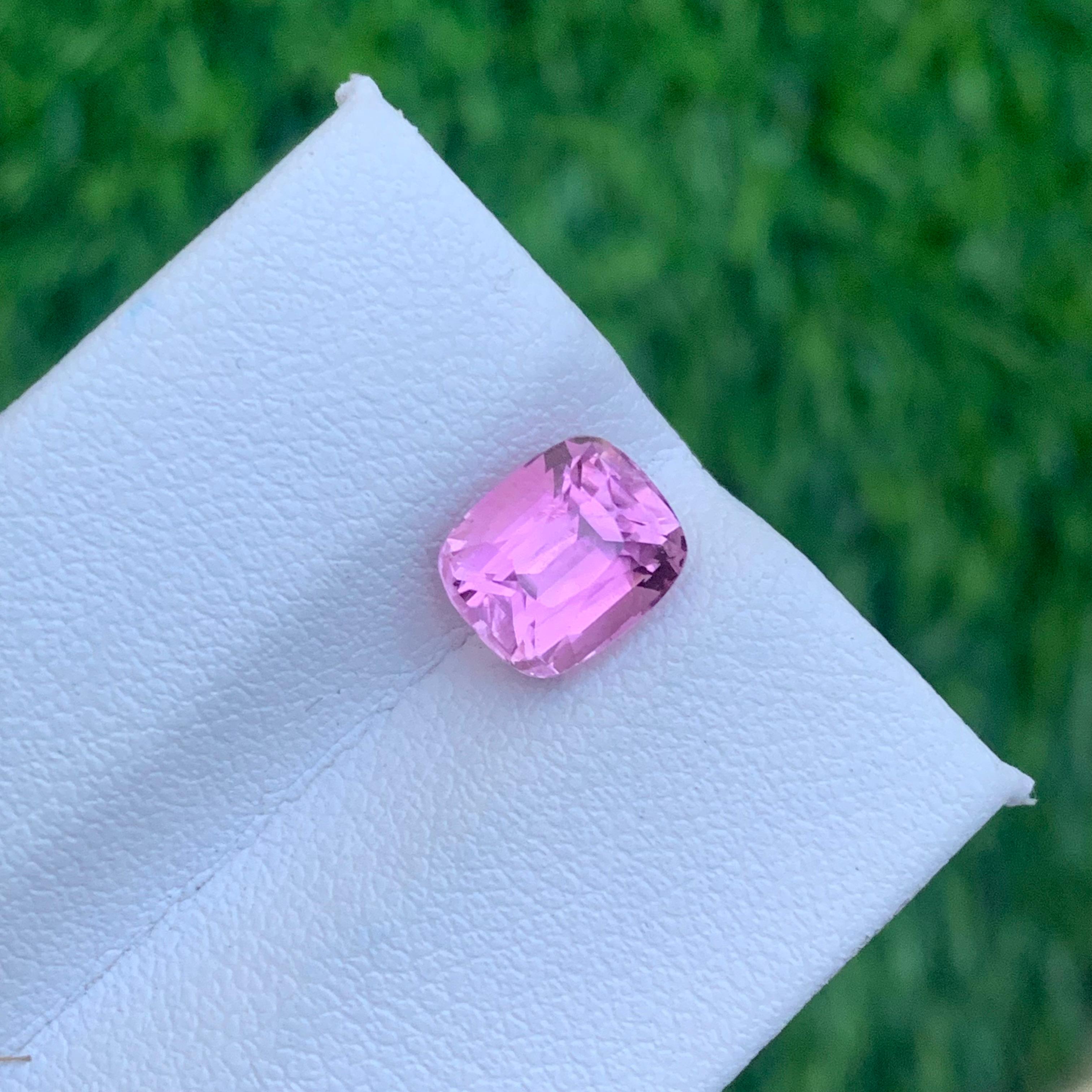 Gorgeous Natural Loose 2.15 Carat Soft Pink Tourmaline from Afghanistan For Sale 1