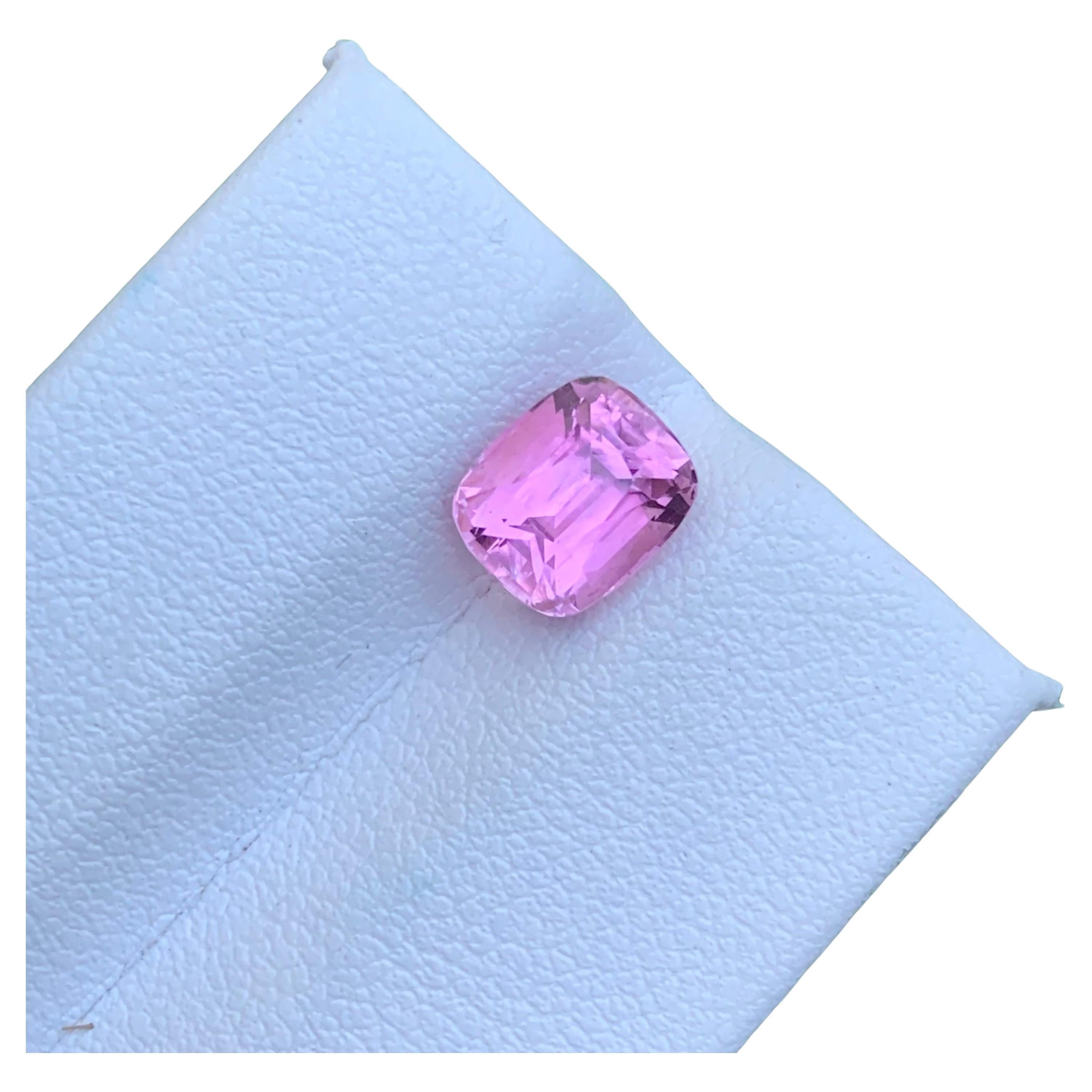 Gorgeous Natural Loose 2.15 Carat Soft Pink Tourmaline from Afghanistan For Sale