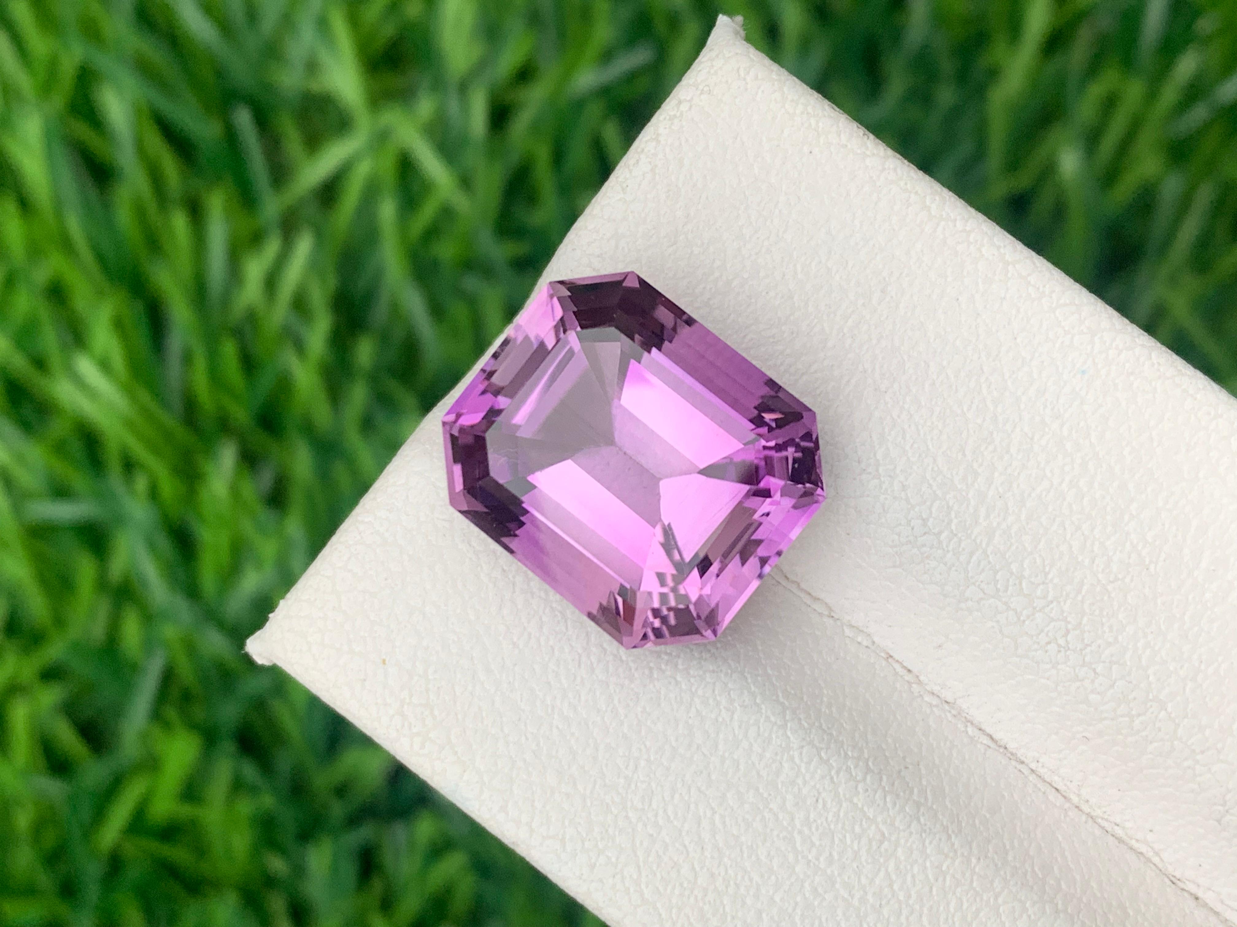 Gorgeous Natural Loose Amethyst Ring Gem From Brazil Mine 10.50 Carat In New Condition For Sale In Peshawar, PK