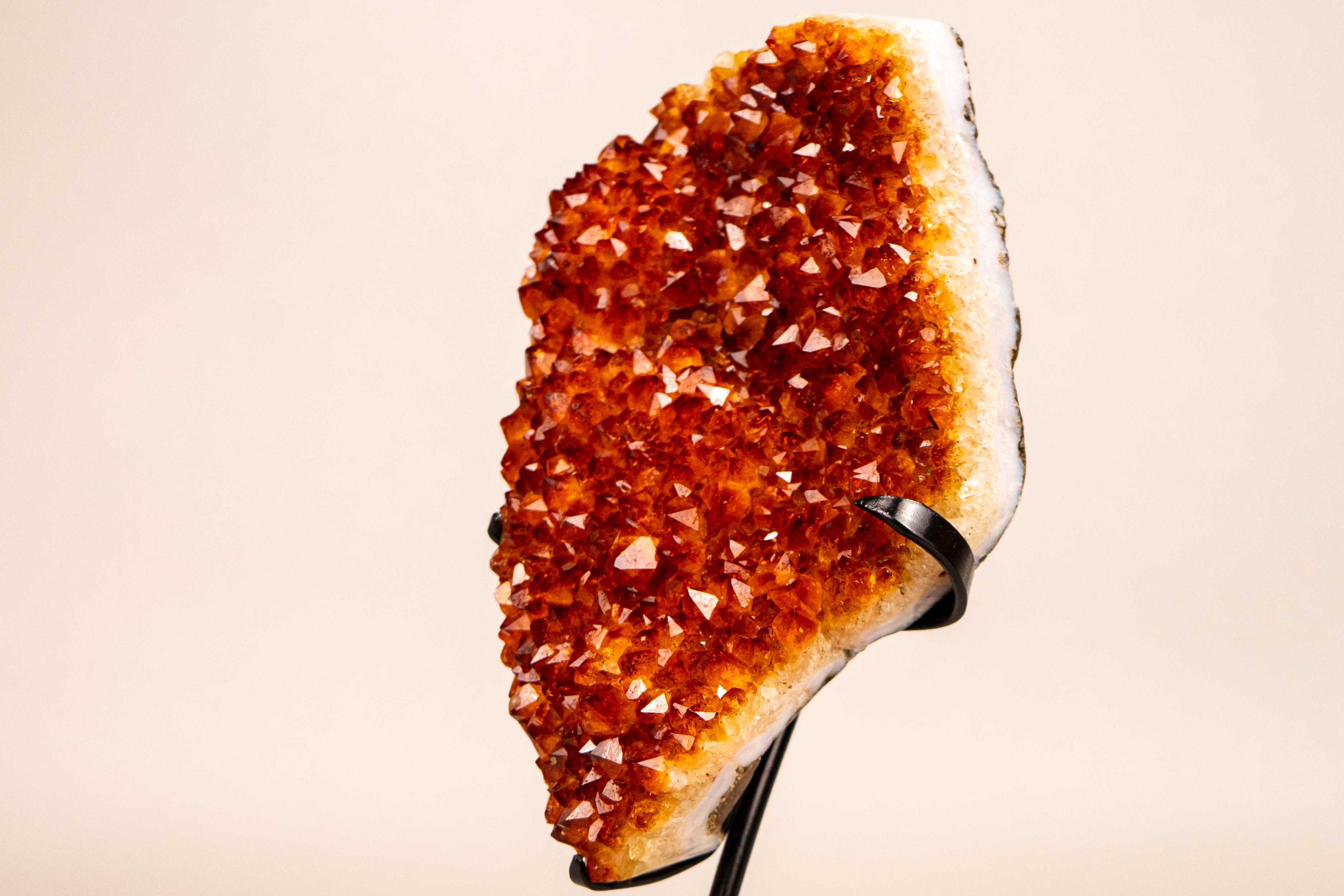 Gorgeous Natural Madeira Citrine Cluster In New Condition For Sale In Ametista Do Sul, BR