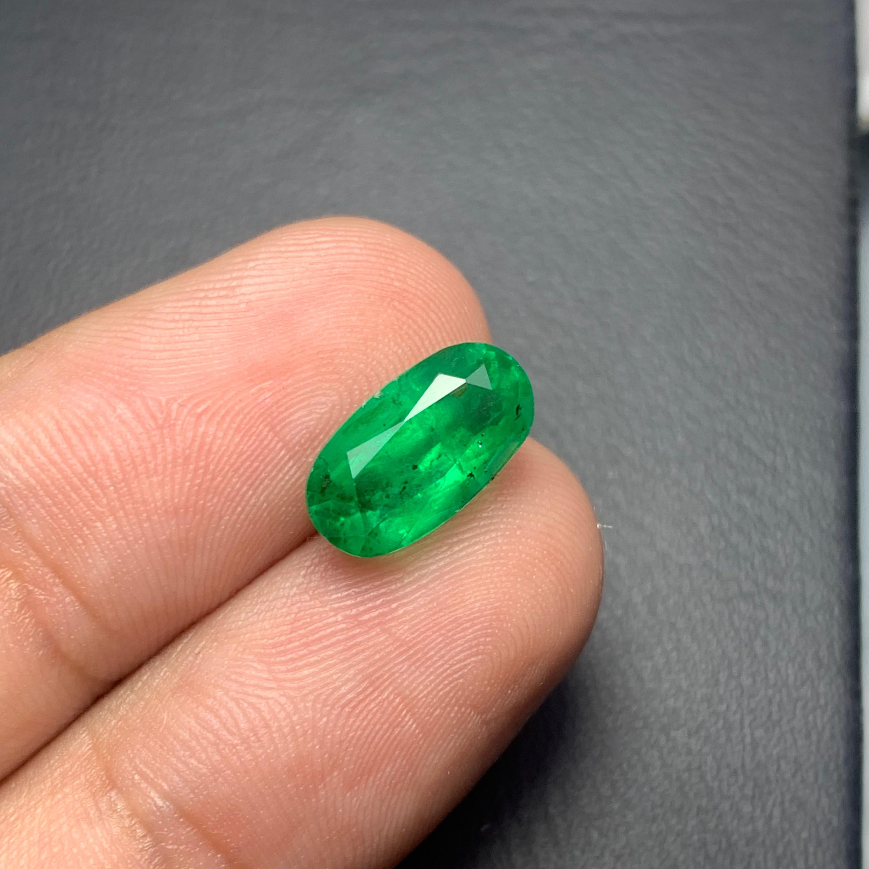 Loose Emerald
Weight: 3.10 Carats
Dimension: 12.3x6.7x5.5 m
Origin: Swat Pakistan Mine
Shape: Oval
Color: Vivid Green
Treatment: Non
Certificate: On Demand 
.
Wearing an emerald gives strength to the planet Mercury located in the person's horoscope.