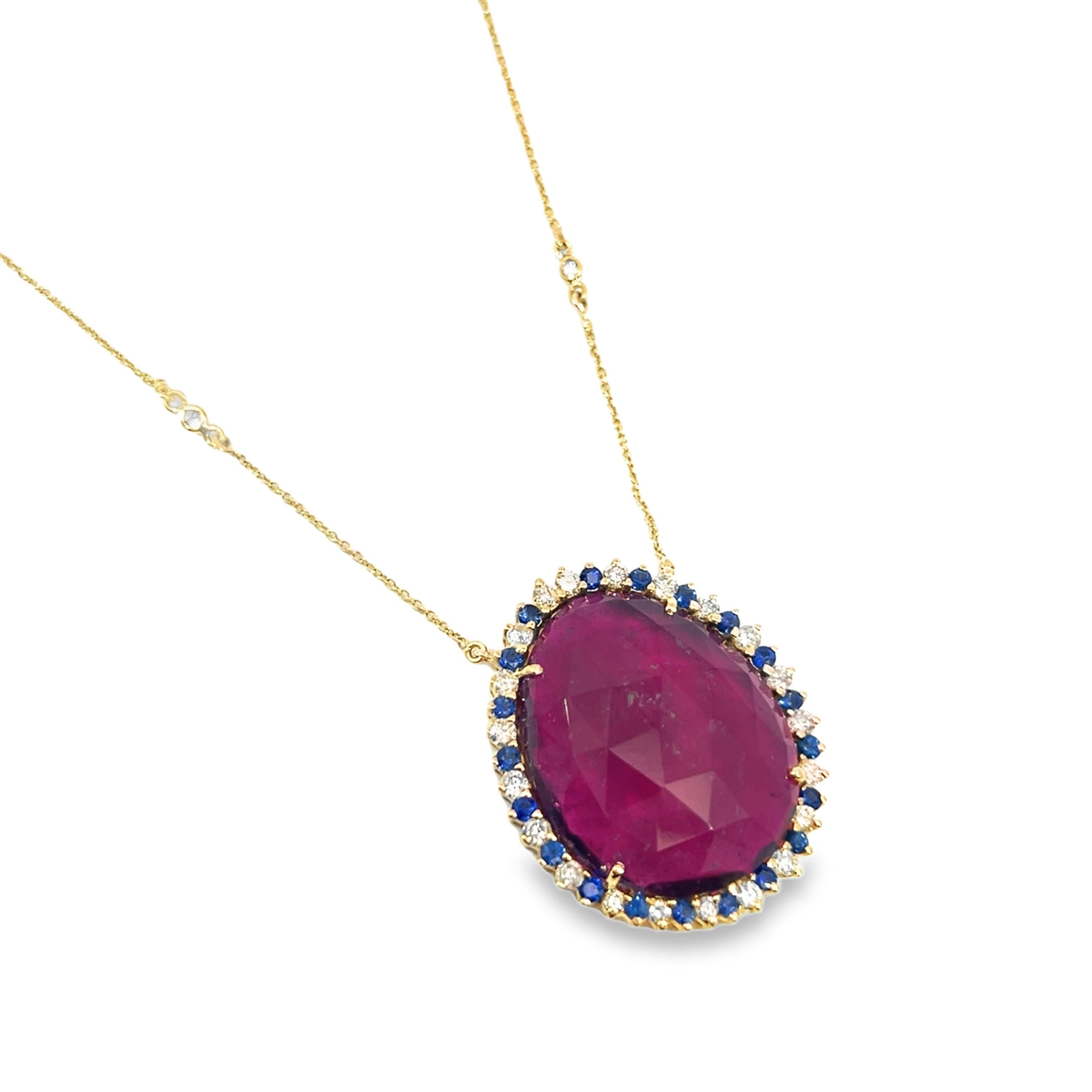 Superbe collier fait de tourmaline naturelle avec diamants et saphirs en vente 2