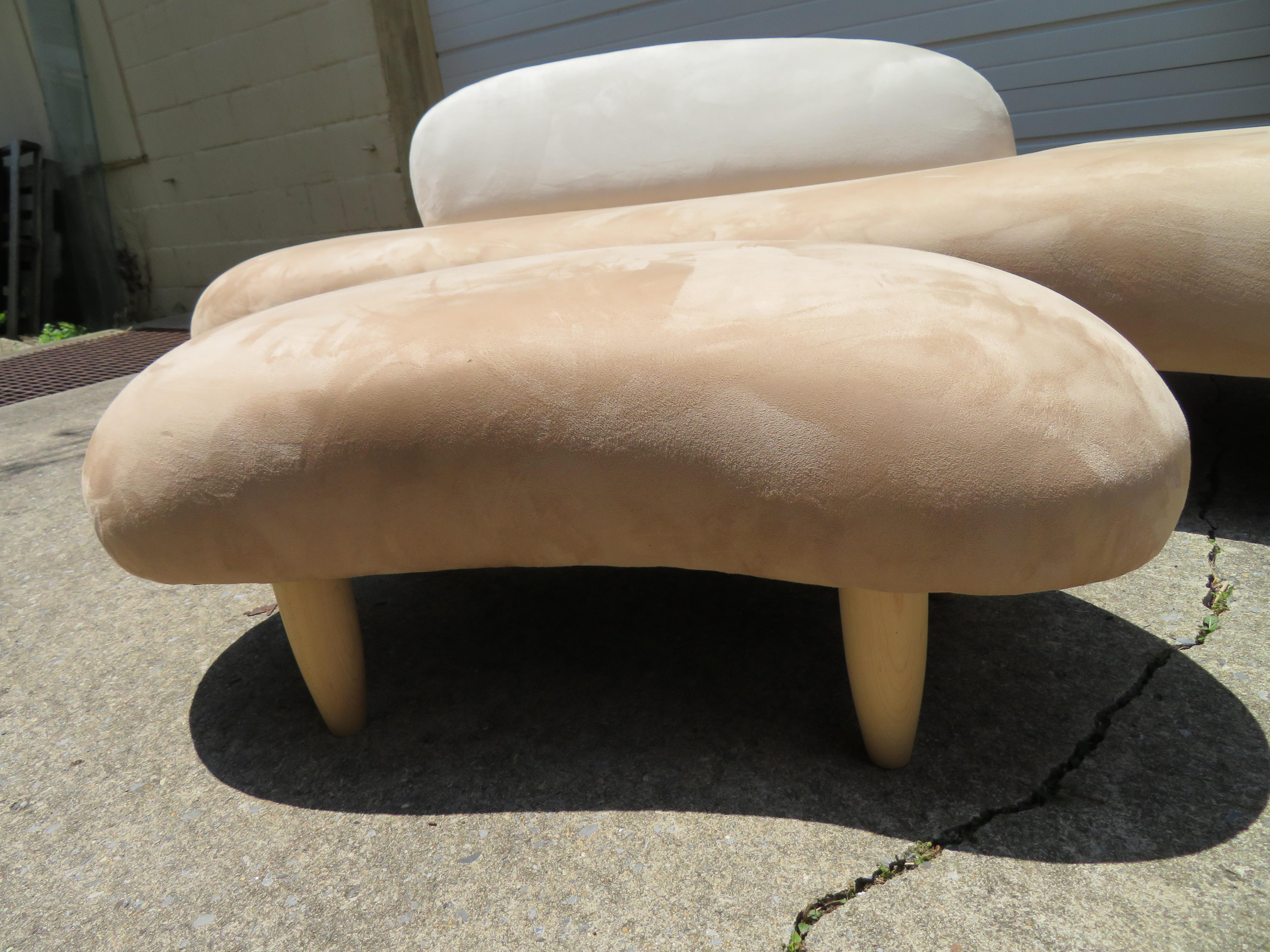 Mid-Century Modern Gorgeous Noguchi Style Sculptural Free-Form Cloud Sofa and Ottoman