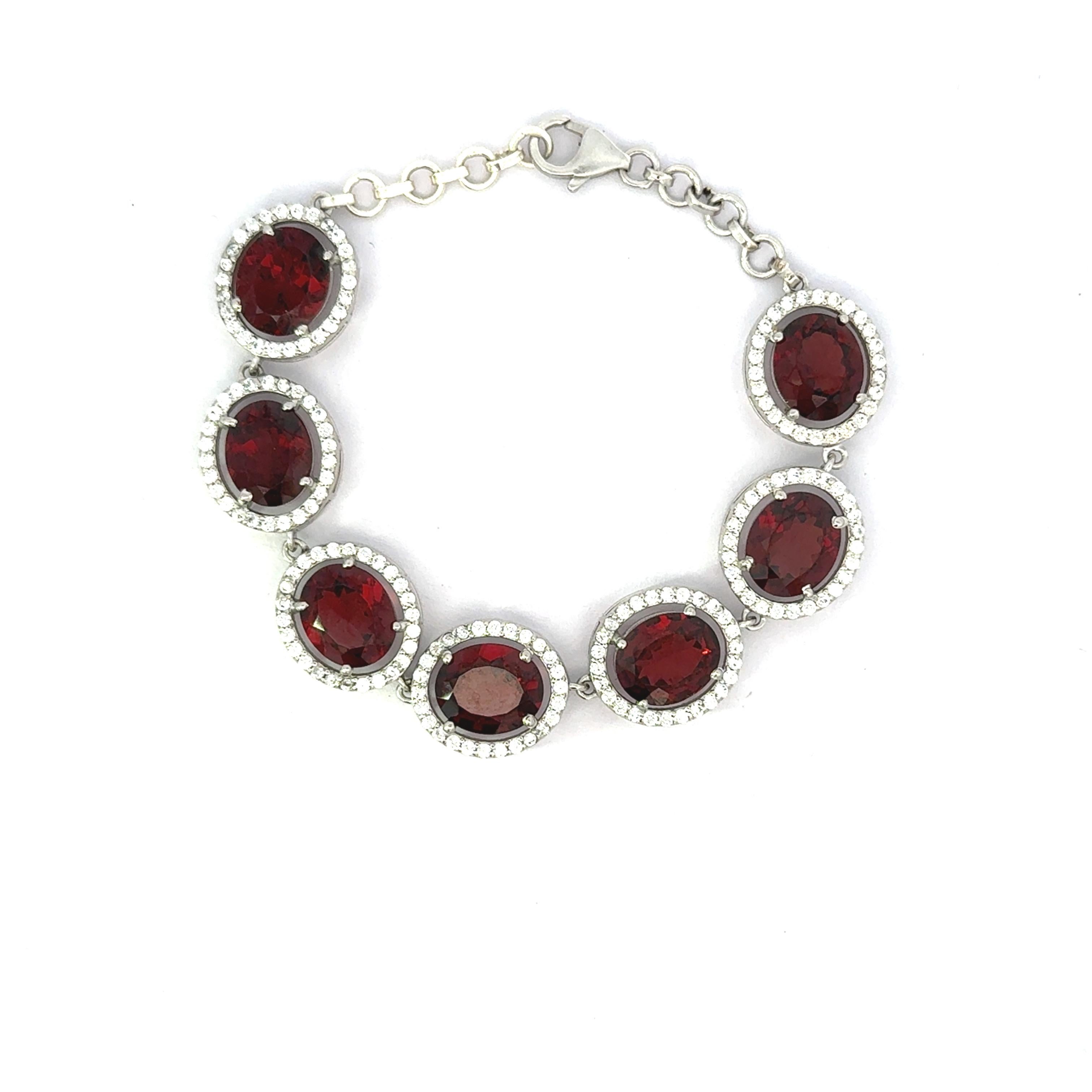 Preciosa Pulsera de Eslabones con Halo de CZ Blanca y Granate Rojo Profundo de Corte Oval para Mujer Art Nouveau en venta