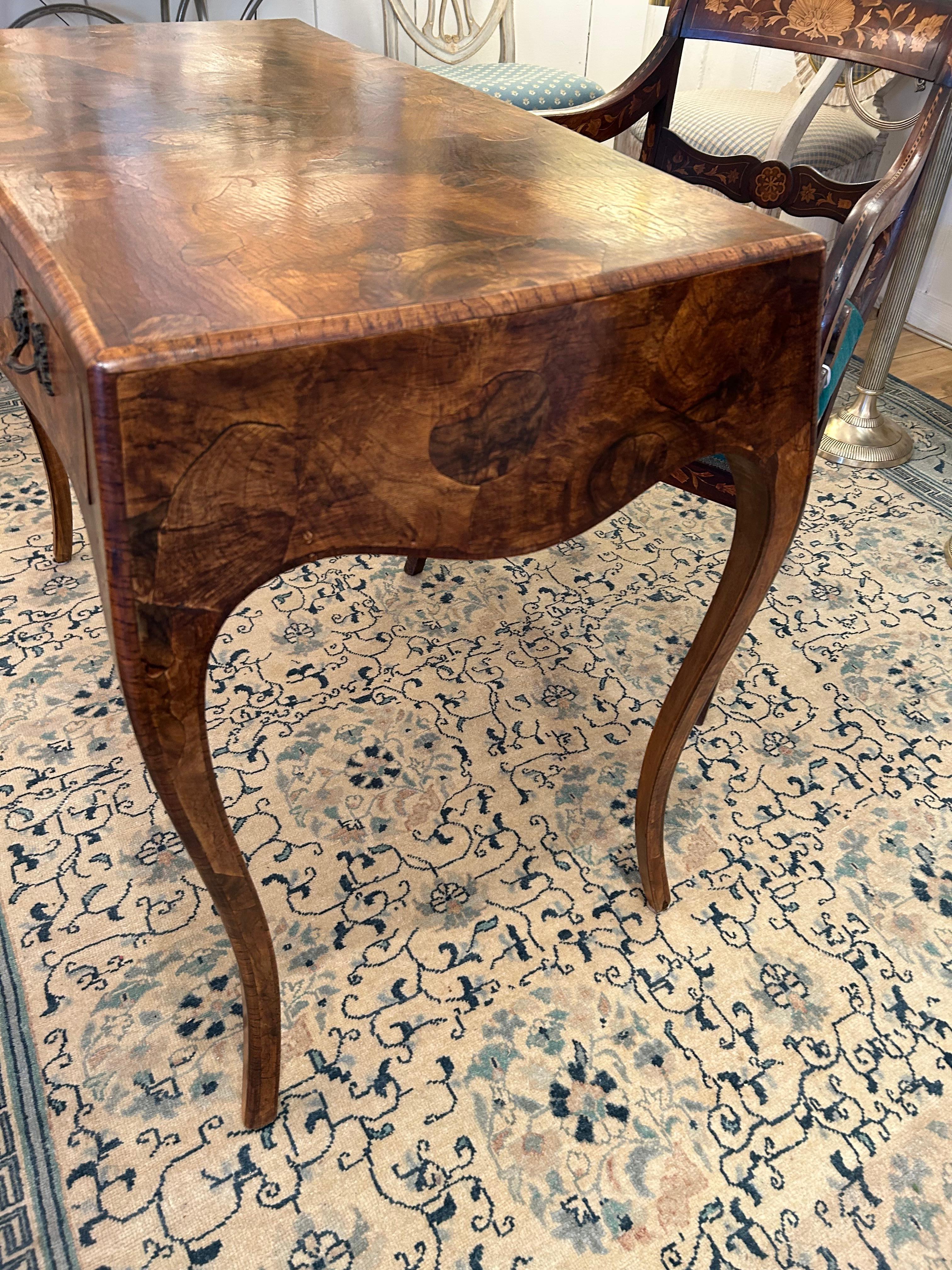 Late 20th Century Gorgeous Oyster Wood Writing Desk with Cabriole Legs For Sale