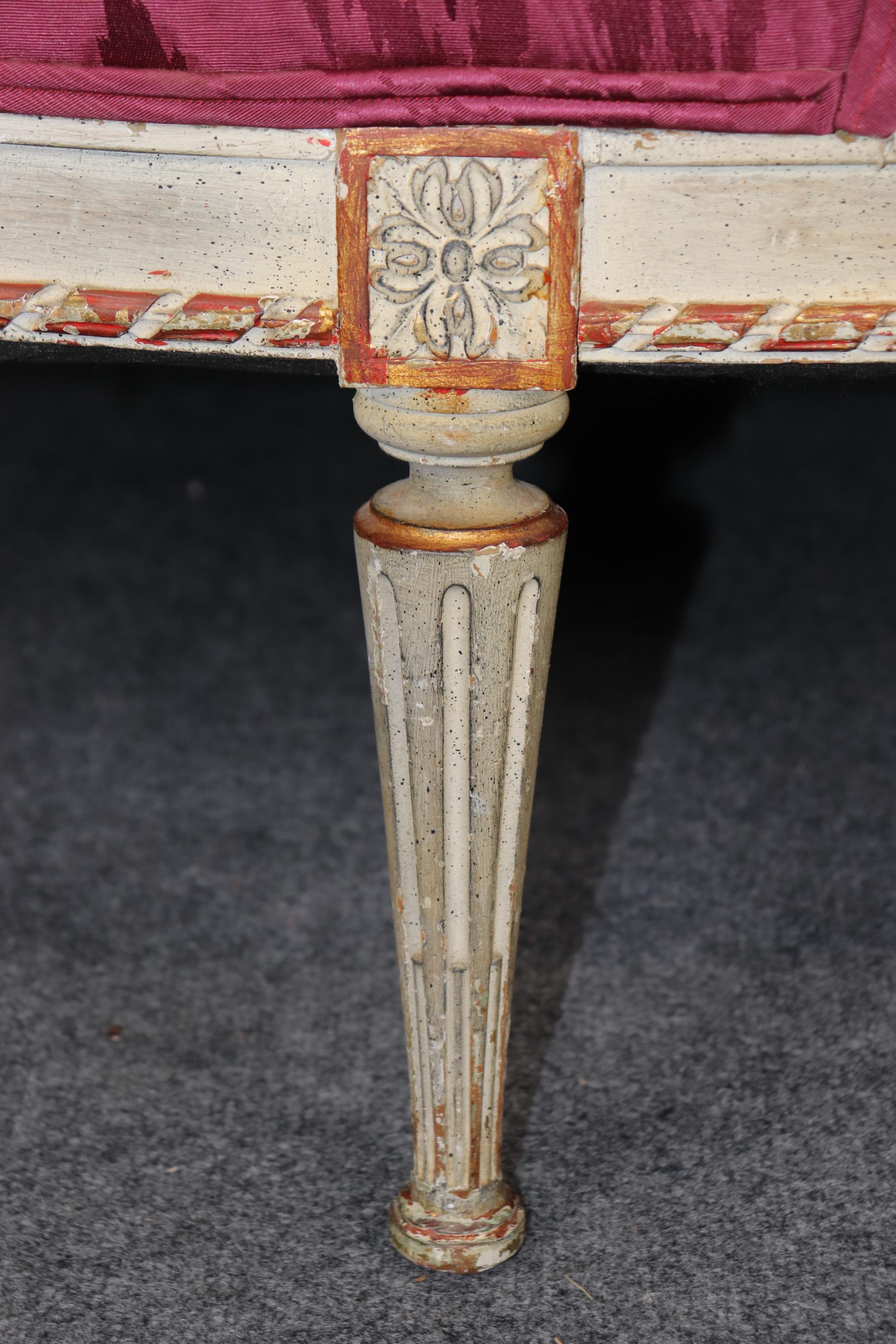 Gorgeous Paint Decorated French Louis XVI Chaise Daybed Circa 1940 For Sale 1