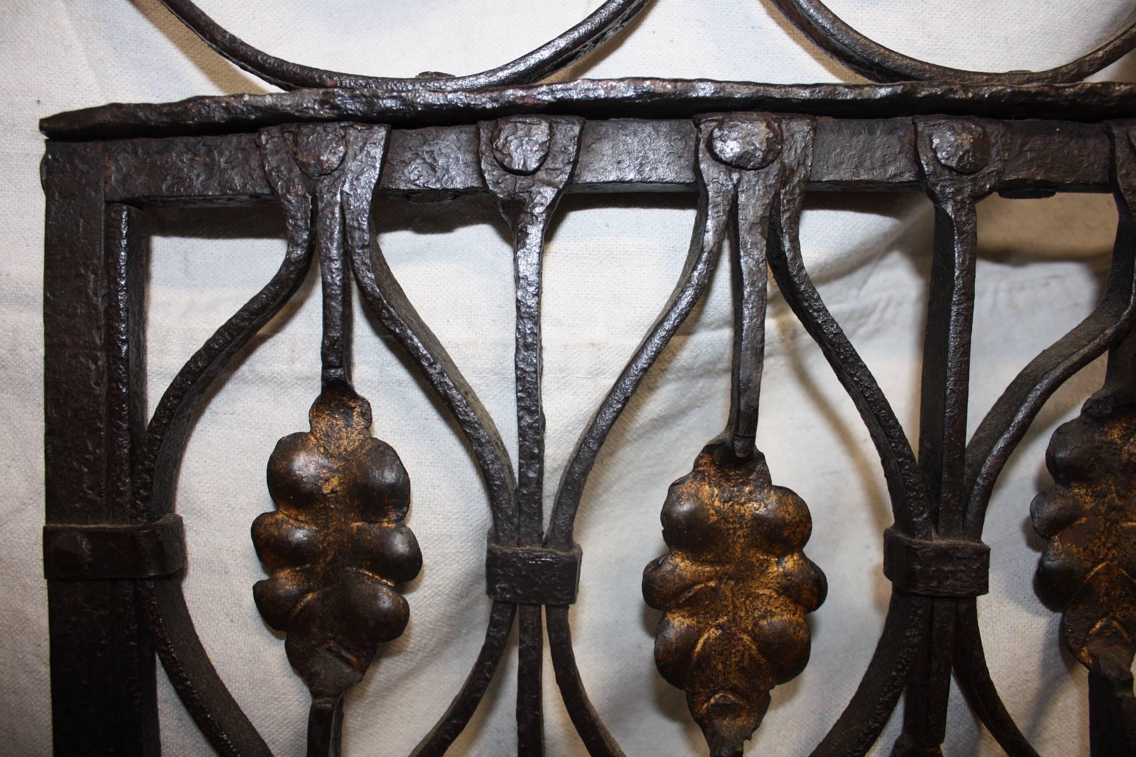 Gorgeous Pair of 18th Century French Iron Gates For Sale 6
