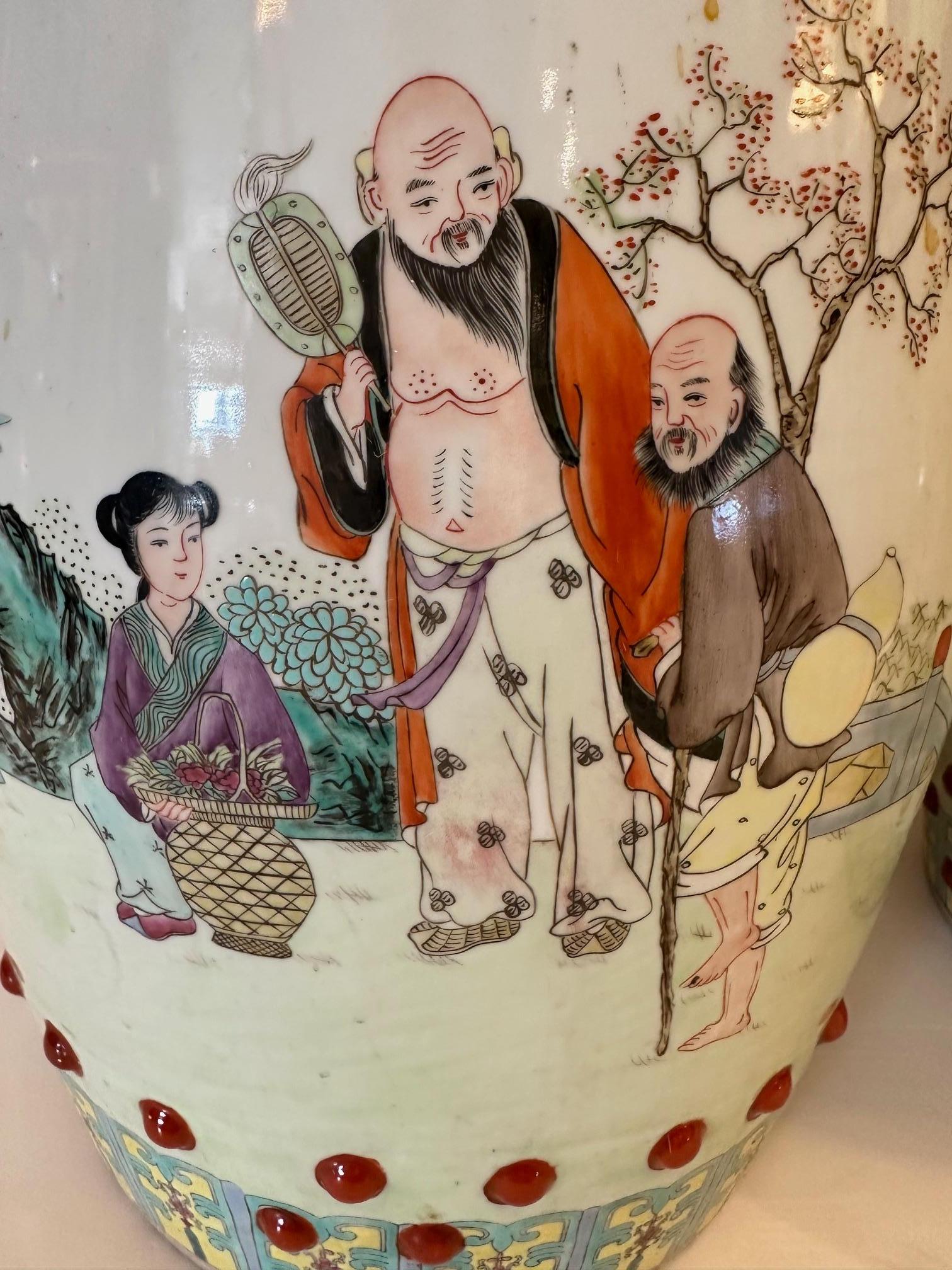 Sehr hübsches Paar chinesischer Gartensitze im Vintage-Stil mit Dekoration in Türkis, Seladon, Rosa und Gelb. 

Anmerkung:  Wir teilen das Paar, Preis auf Anfrage.

(Gayle)