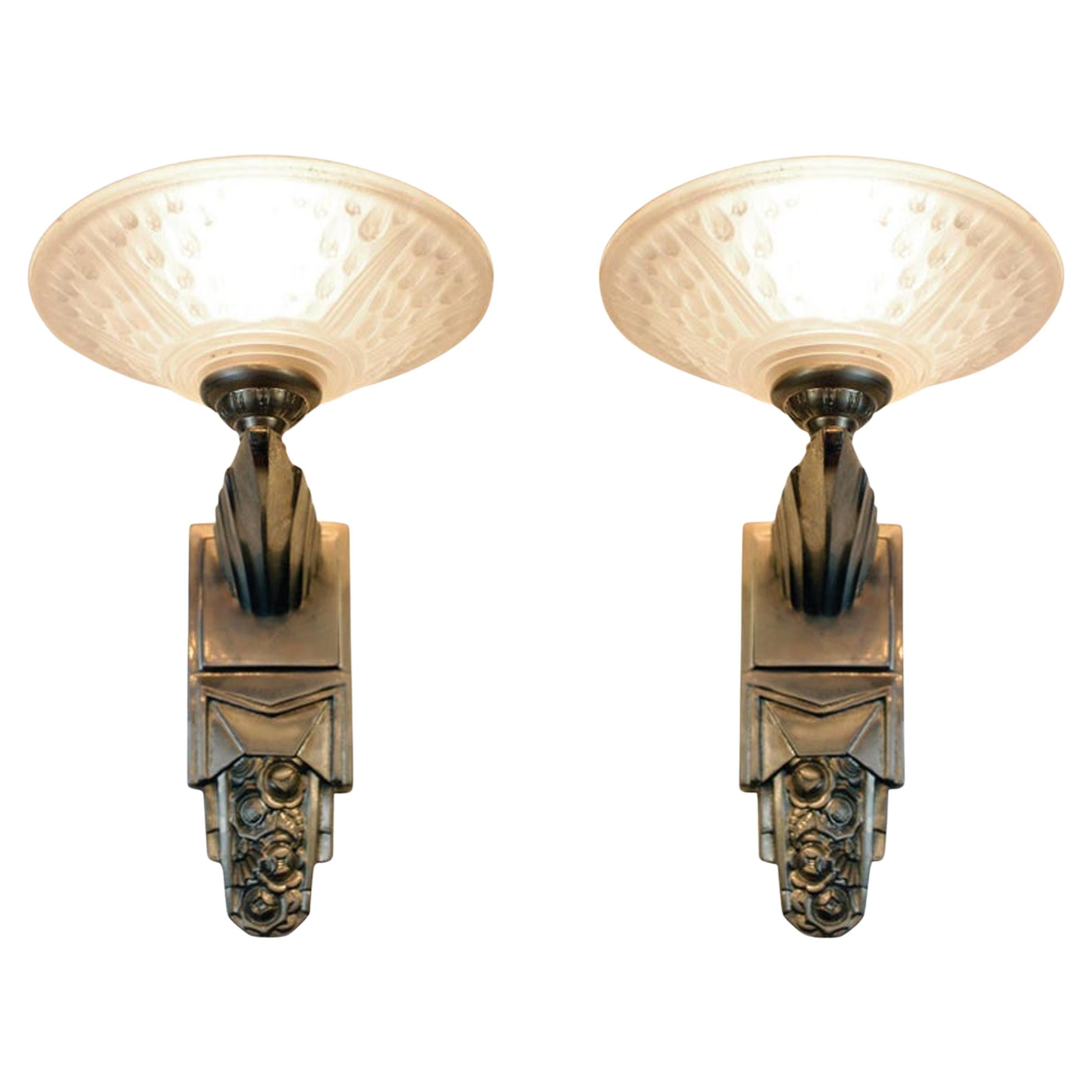 Preciosa Pareja de Apliques Art Decó Franceses Firmados Muller Frères Luneville