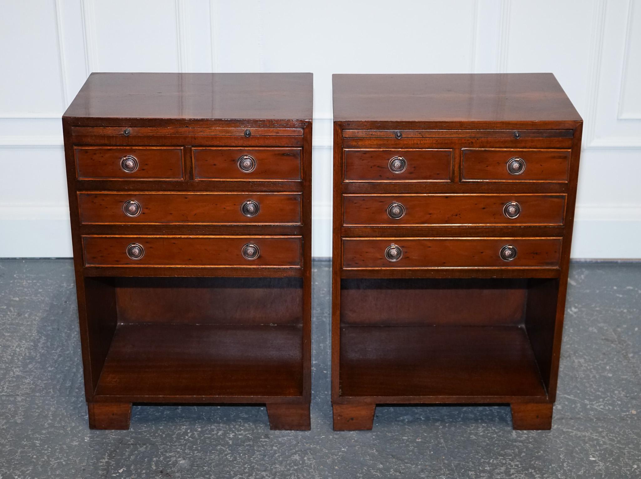 Hand-Crafted GORGEOUS PAIR OF HARDWOOD GEORGIAN STYLE NIGHTSTANDS WiTH DRAWERS