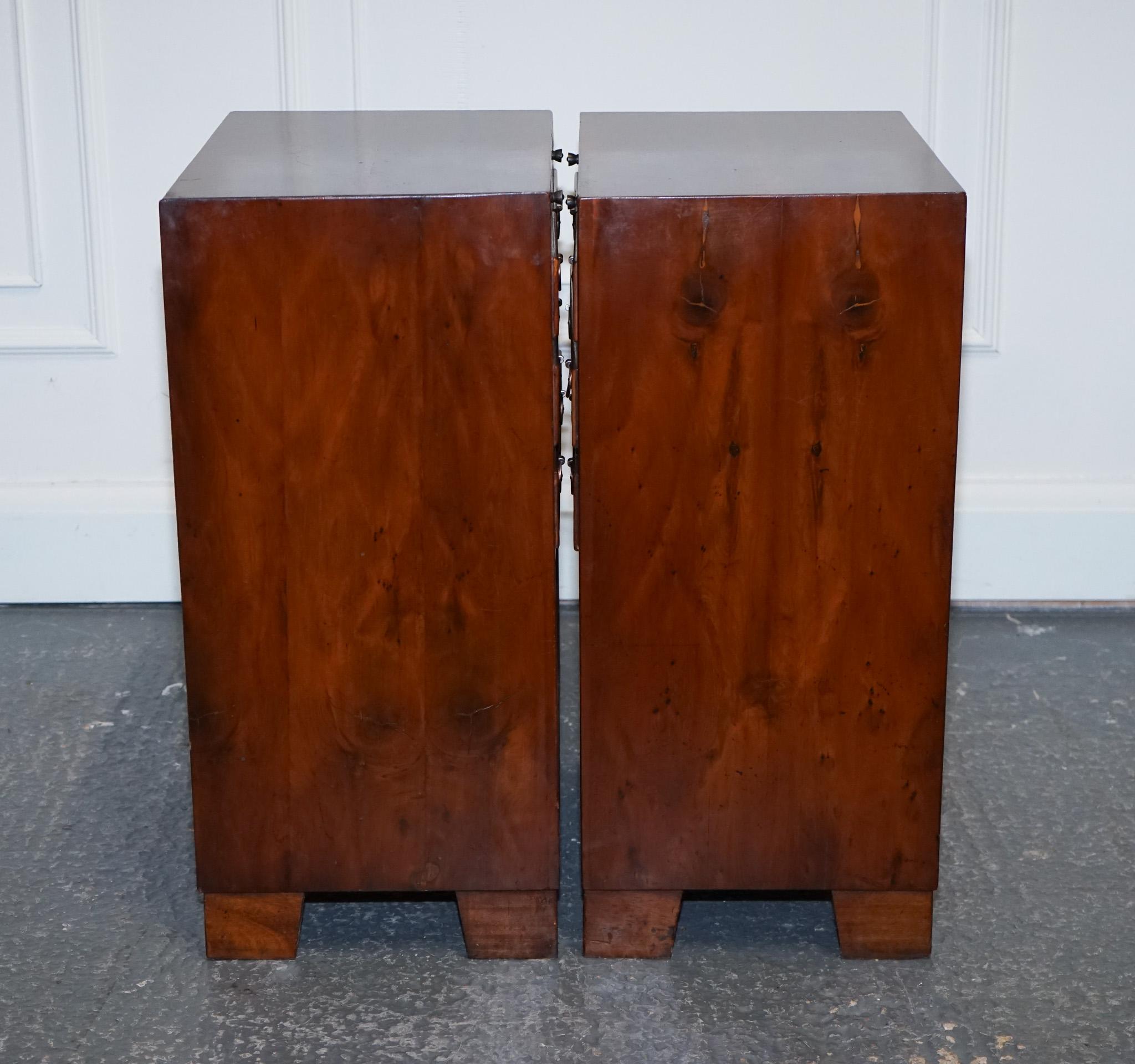 20th Century GORGEOUS PAIR OF HARDWOOD GEORGIAN STYLE NIGHTSTANDS WiTH DRAWERS