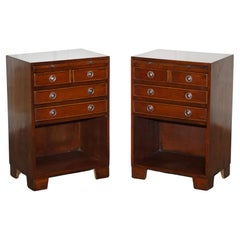 GORGEOUS PAIR OF HARDWOOD GEORGIAN STYLE NIGHTSTANDS WiTH DRAWERS