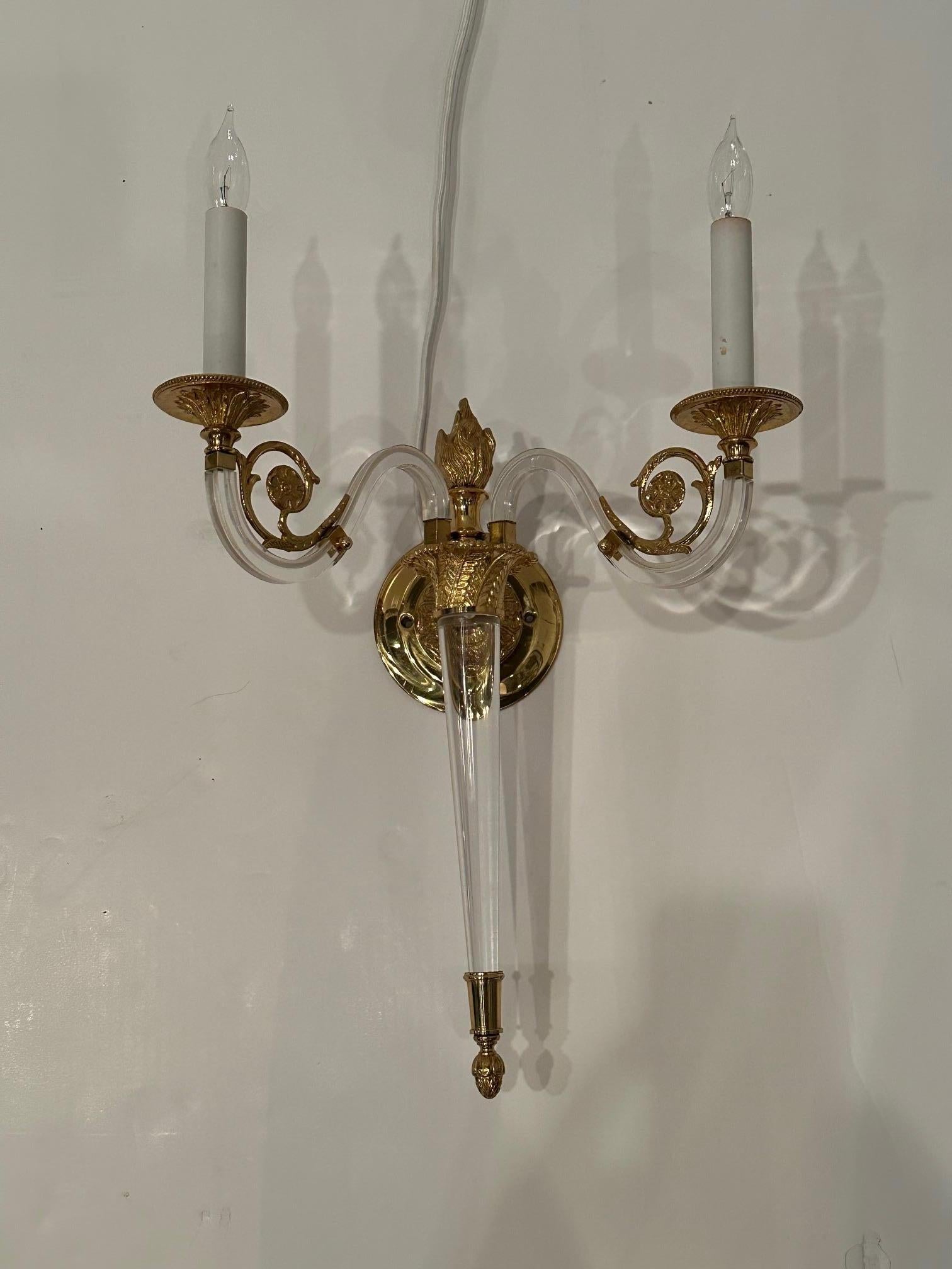 American Gorgeous Pair of Hollywood Regency Lucite & Brass Sconces For Sale