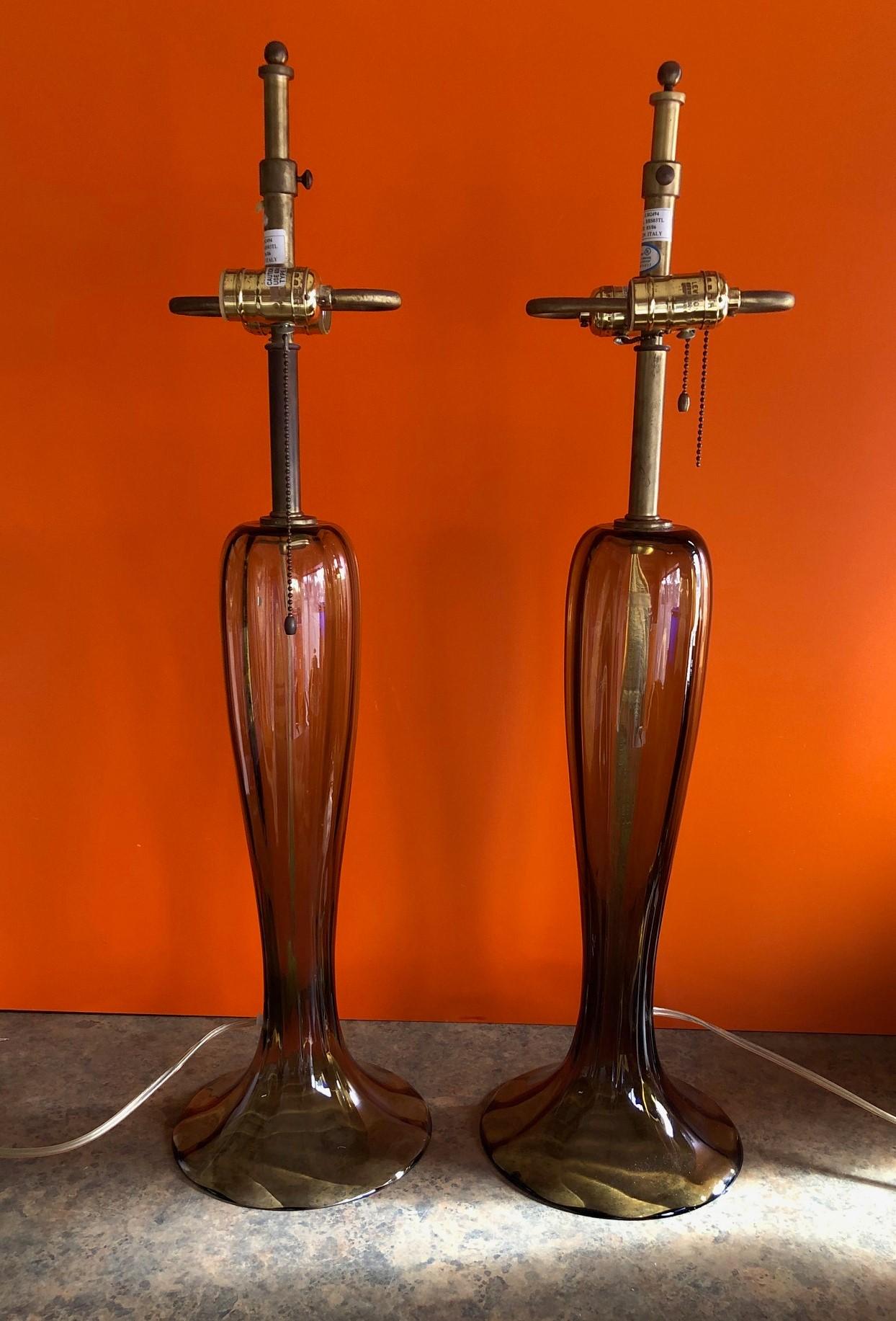 Gorgeous Pair of Murano Art Glass Trumpet Lamps In Good Condition In San Diego, CA