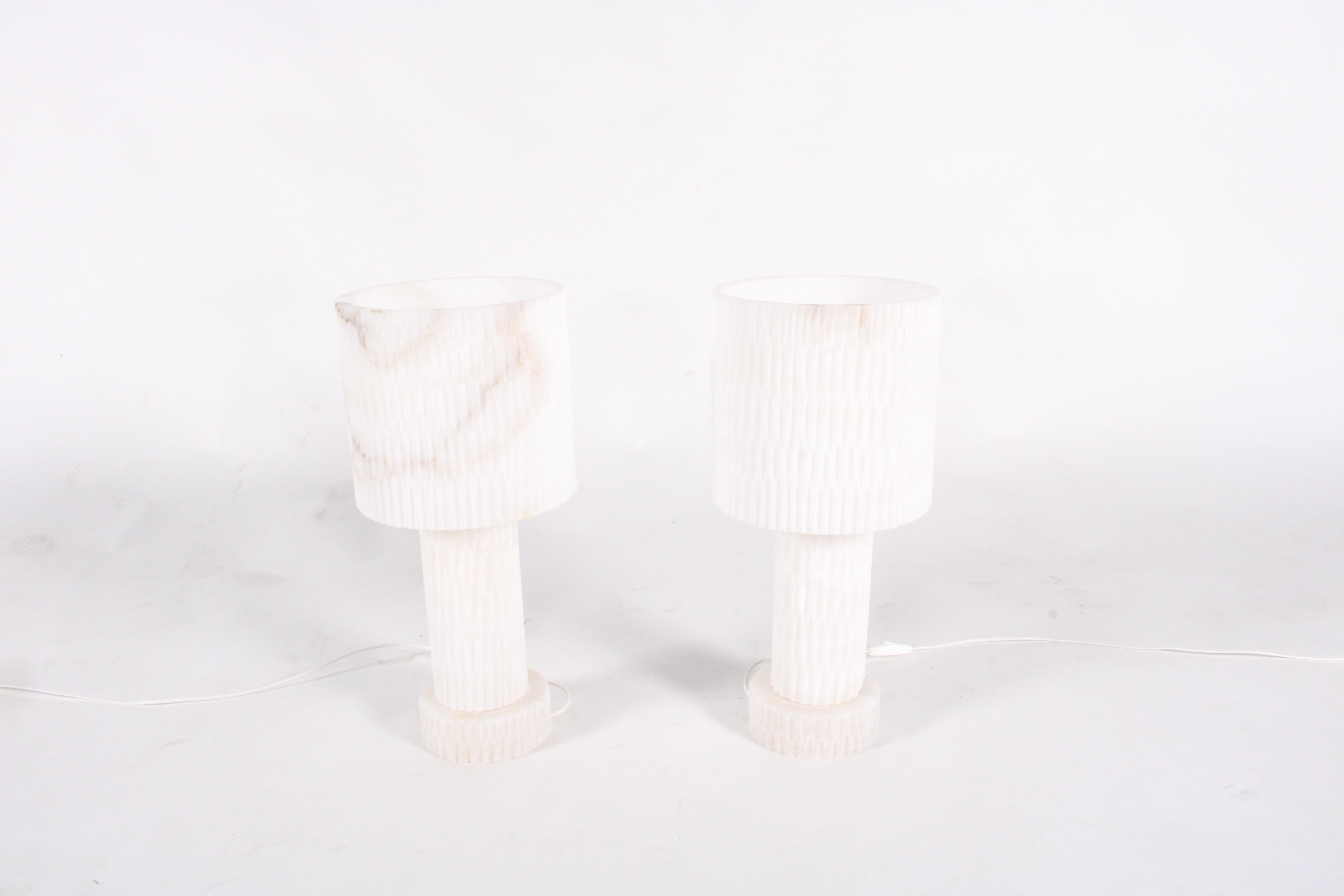 Fin du 20e siècle Paire de lampes de table en pierre d'albâtre naturelle * LIVRAISON GRATUITE en vente