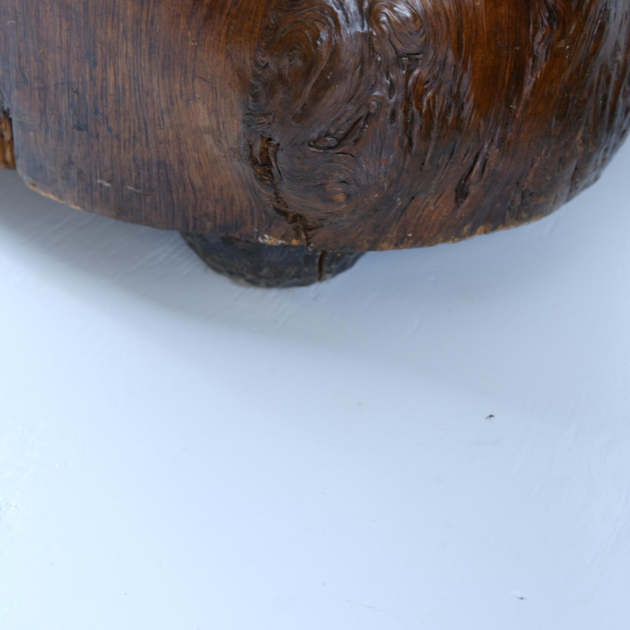 Gorgeous Pair of Organic Hand Carved Finnish Tree Trunk Chairs, Finland For Sale 6
