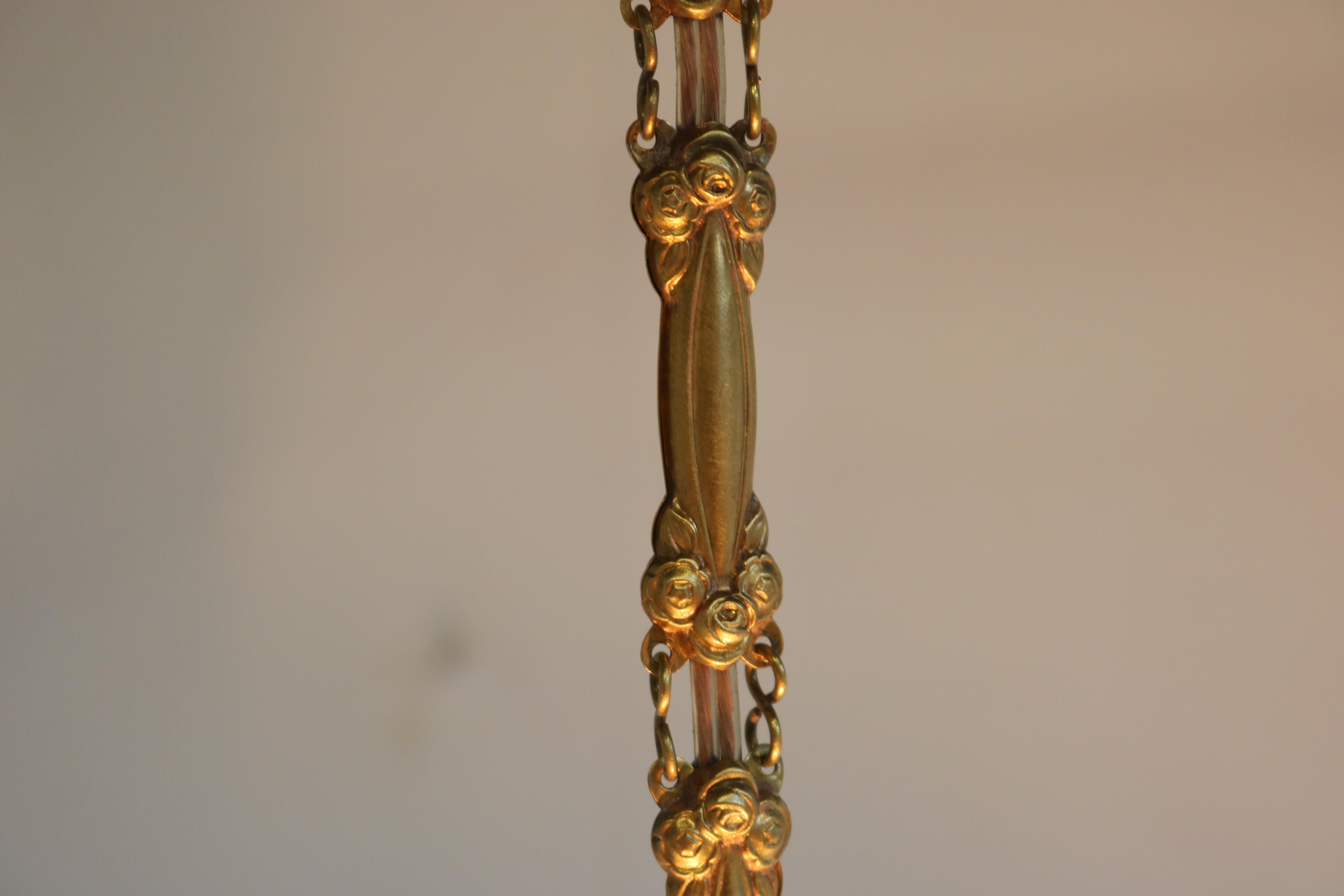 Wunderschöner pate de verre degue-Kronleuchter aus antiker französischer Bronze im Art nouveau-Stil  (Frühes 20. Jahrhundert) im Angebot
