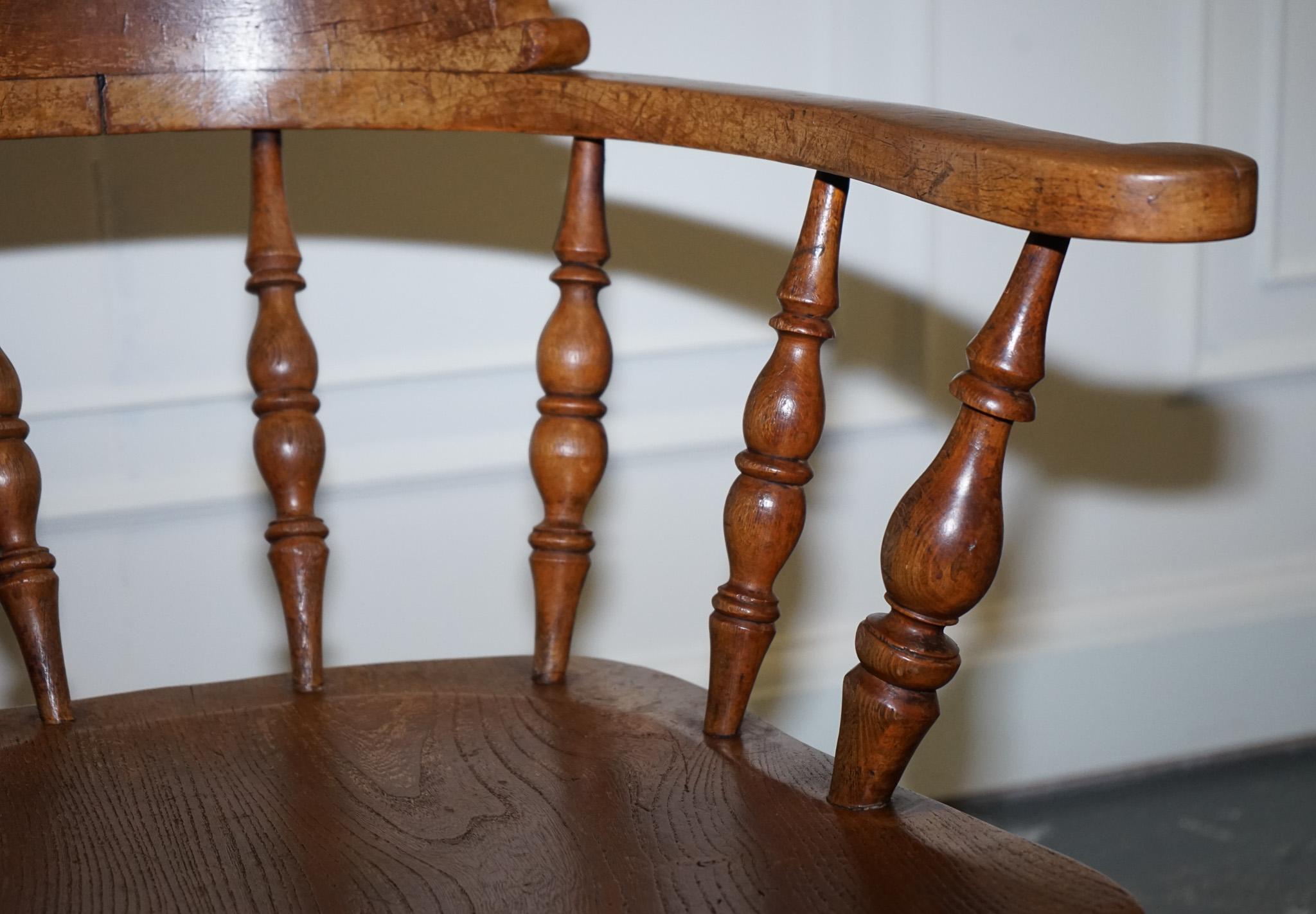 Gorgeous Patina Edwardian Solid Elm Bow Back Smokers Captains Chair For Sale 10