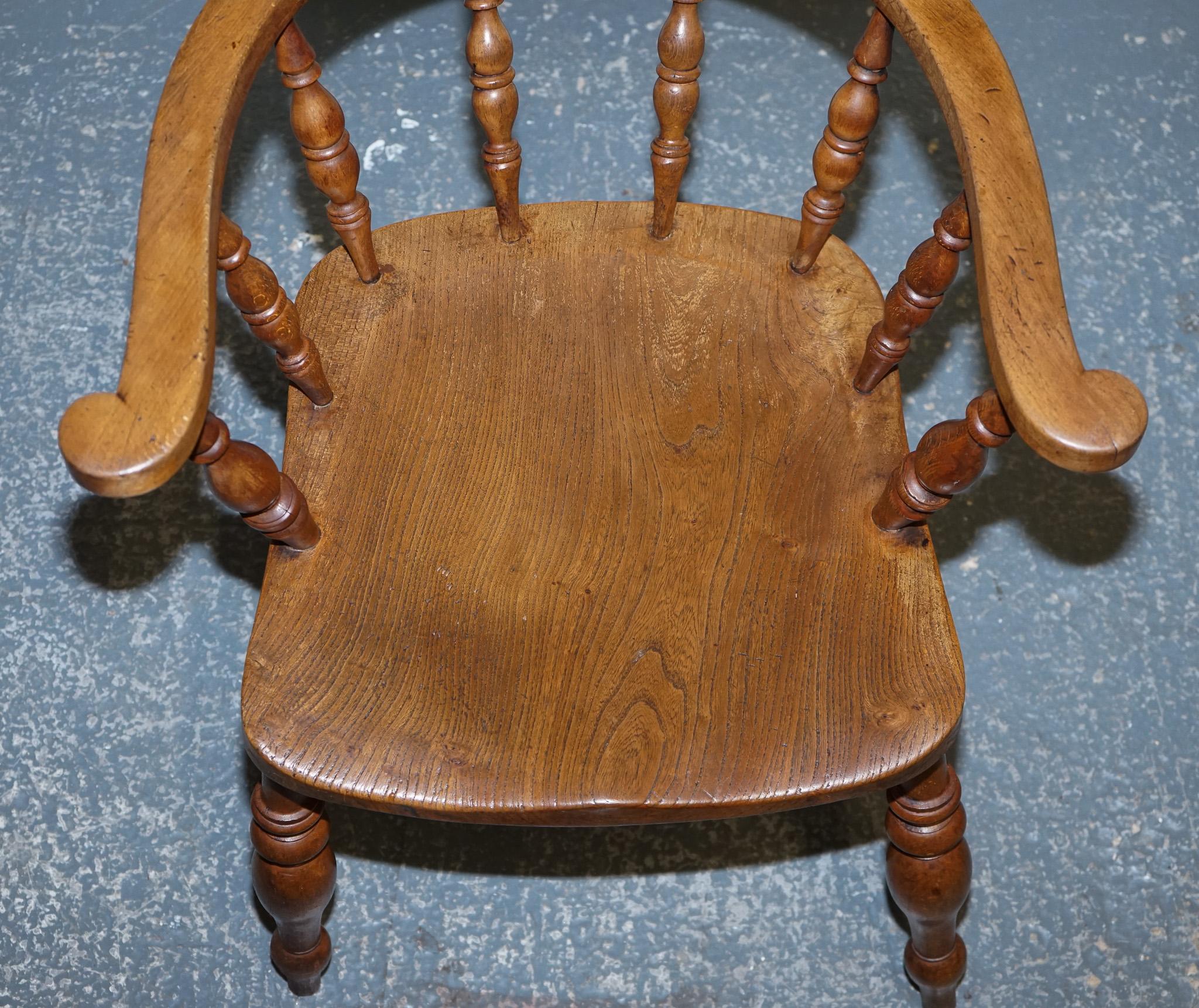 Gorgeous Patina Edwardian Solid Elm Bow Back Smokers Captains Chair For Sale 11
