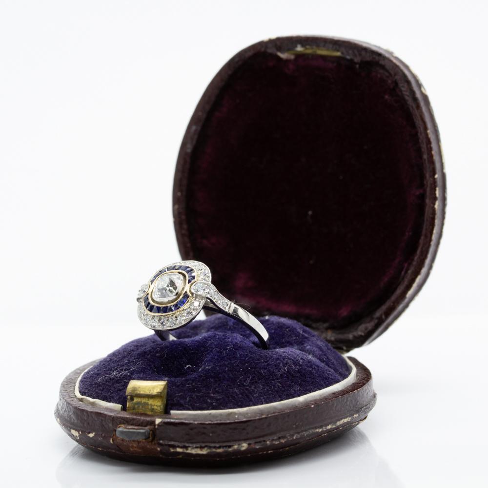 Gorgeous Platinum Diamonds and Sapphires Ring For Sale 1