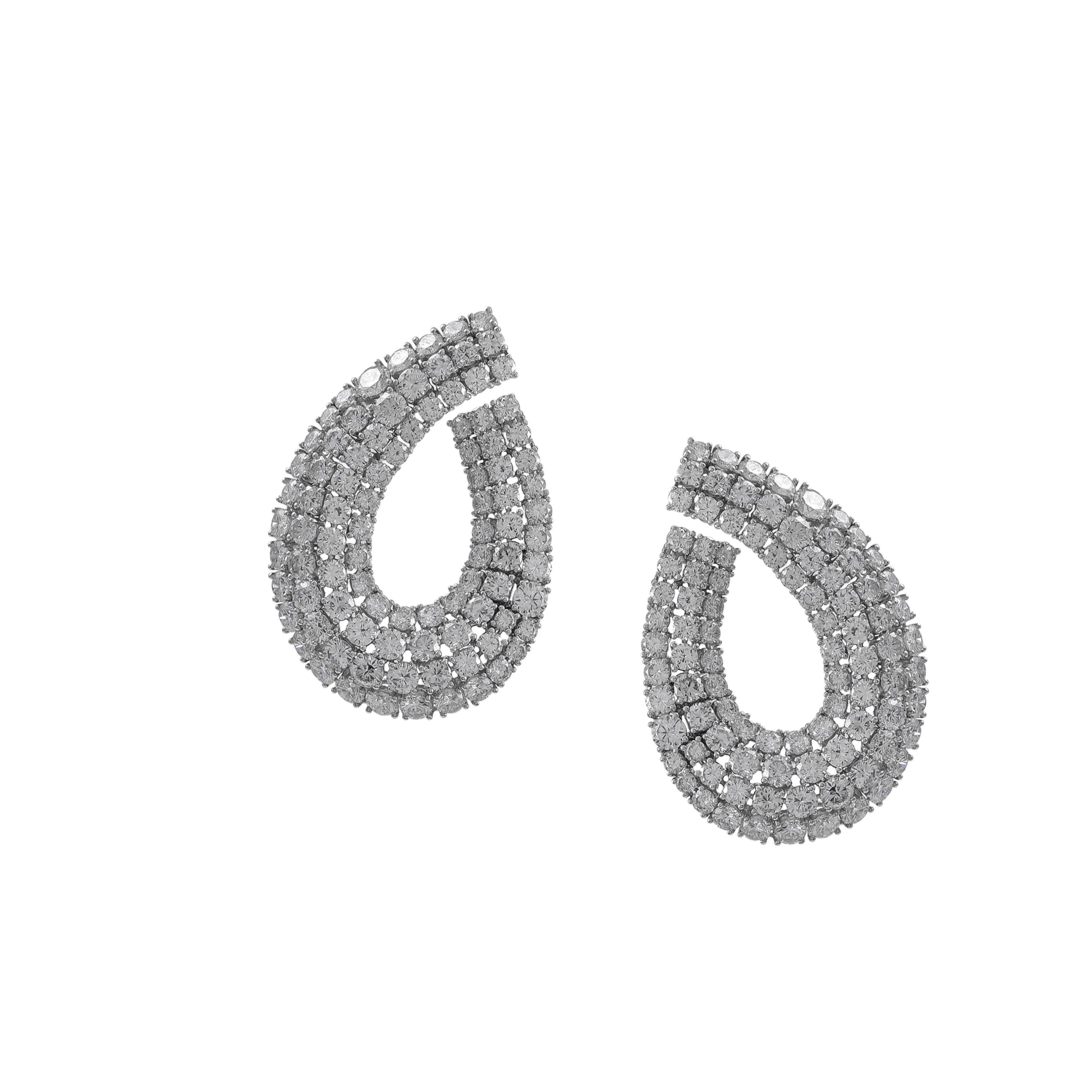 Round Cut Sophia D. 23.02 Carat Platinum Diamonds Earrings For Sale