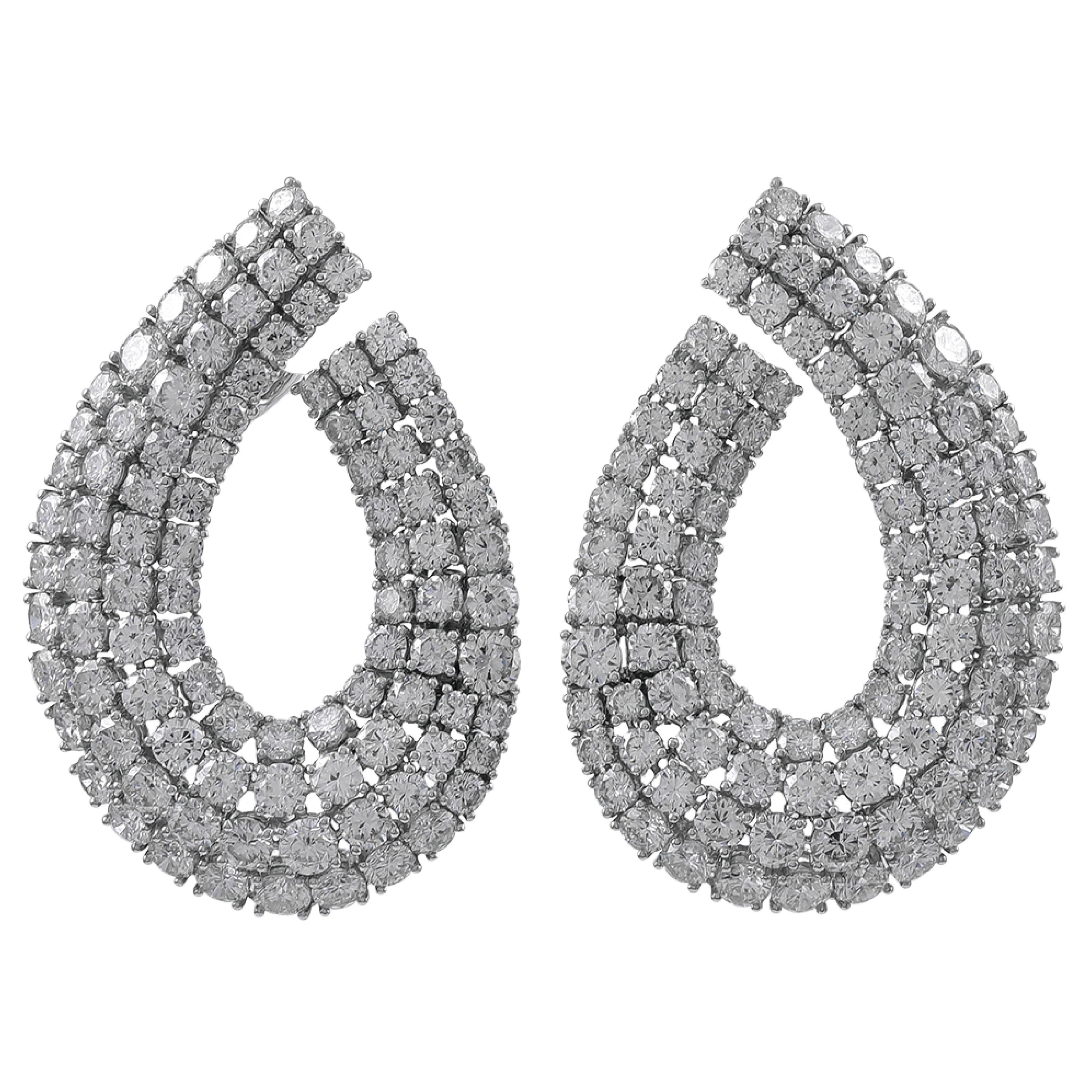 Sophia D. 23.02 Carat Platinum Diamonds Earrings For Sale