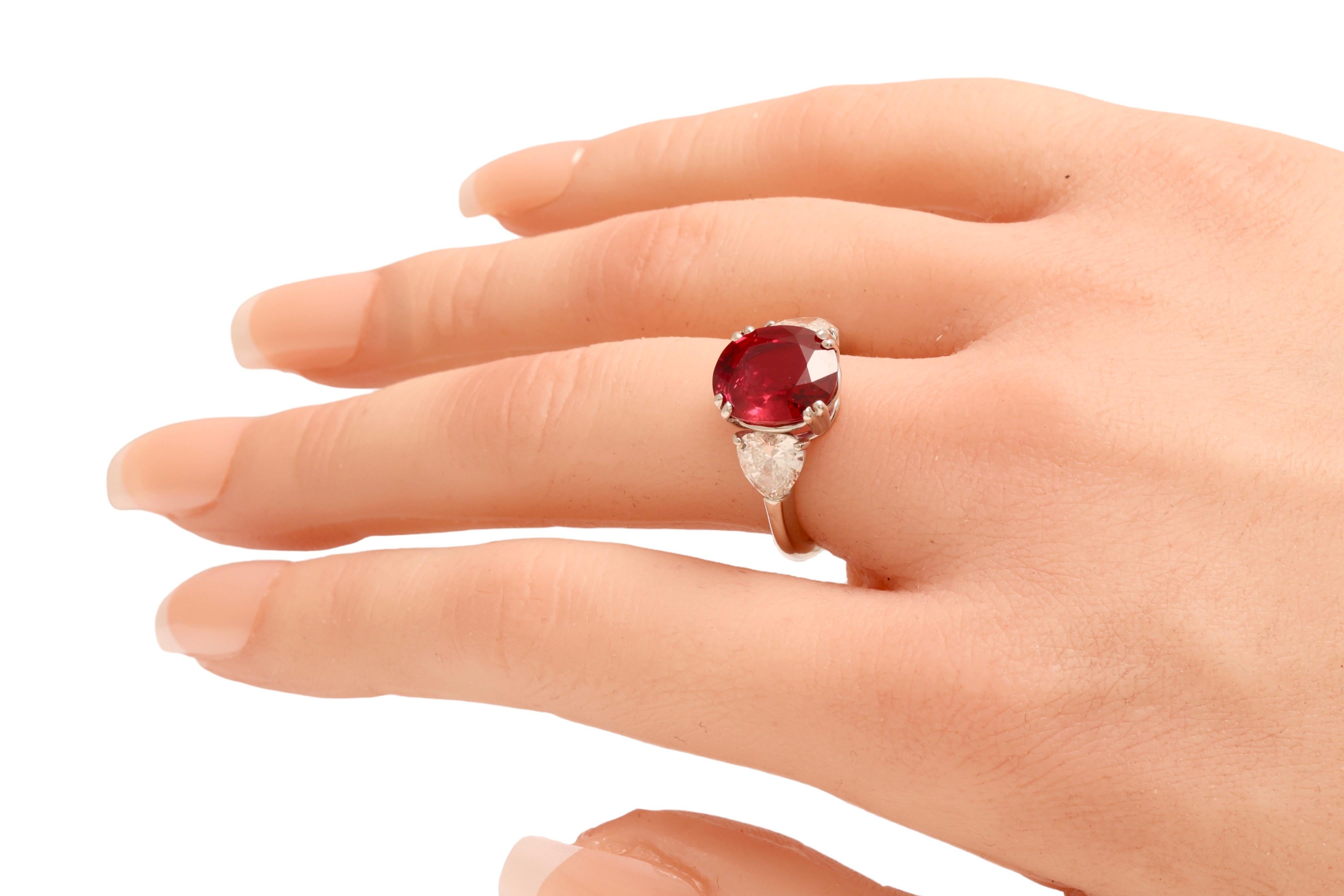Gorgeous Platinum Ring with Vivid Red 5.53 Ct Ruby & 1.5 Ct Heart Shape Diamond For Sale 3