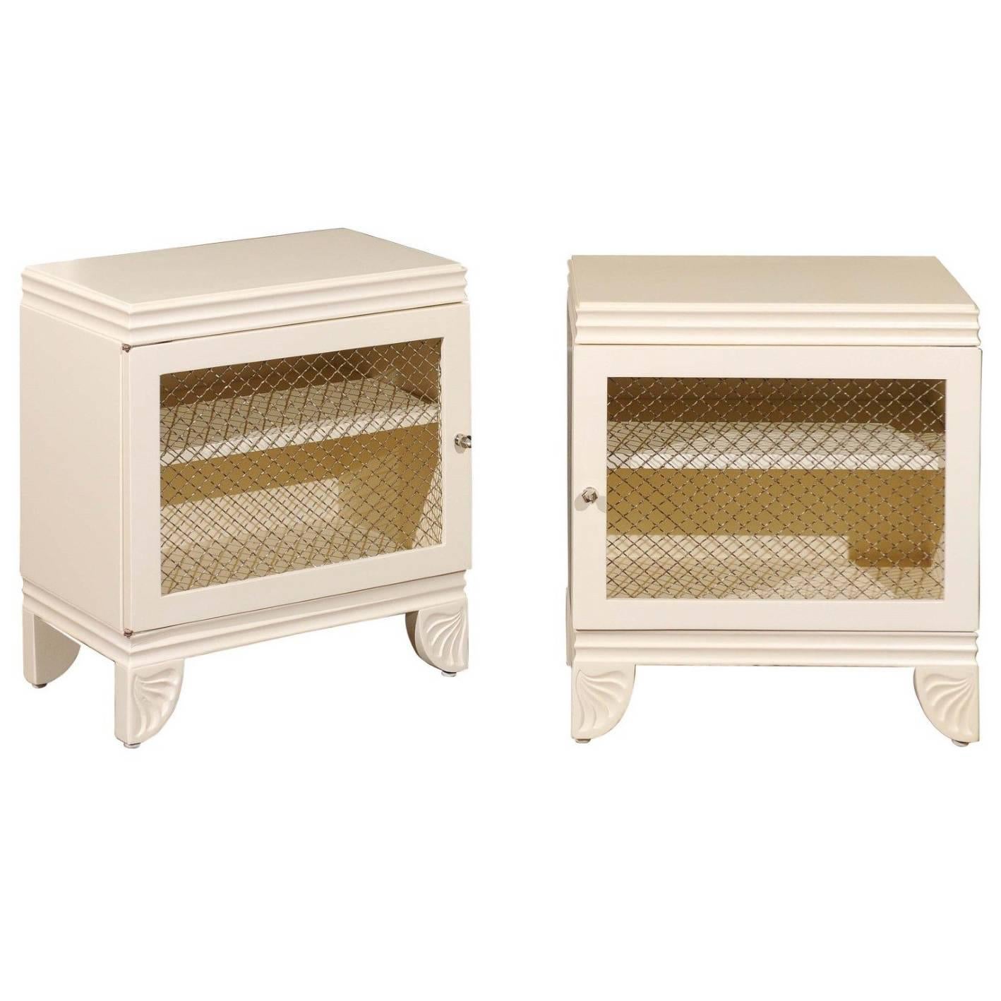 Gorgeous Restored Pair of End Tables by Widdicomb in Cream Lacquer, circa 1938