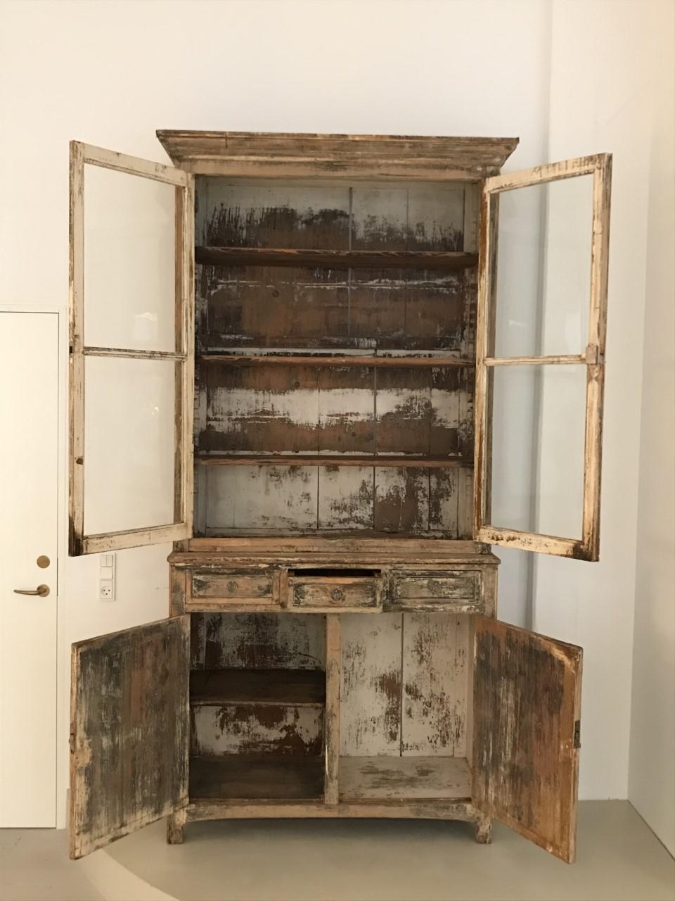 used crockery cabinet