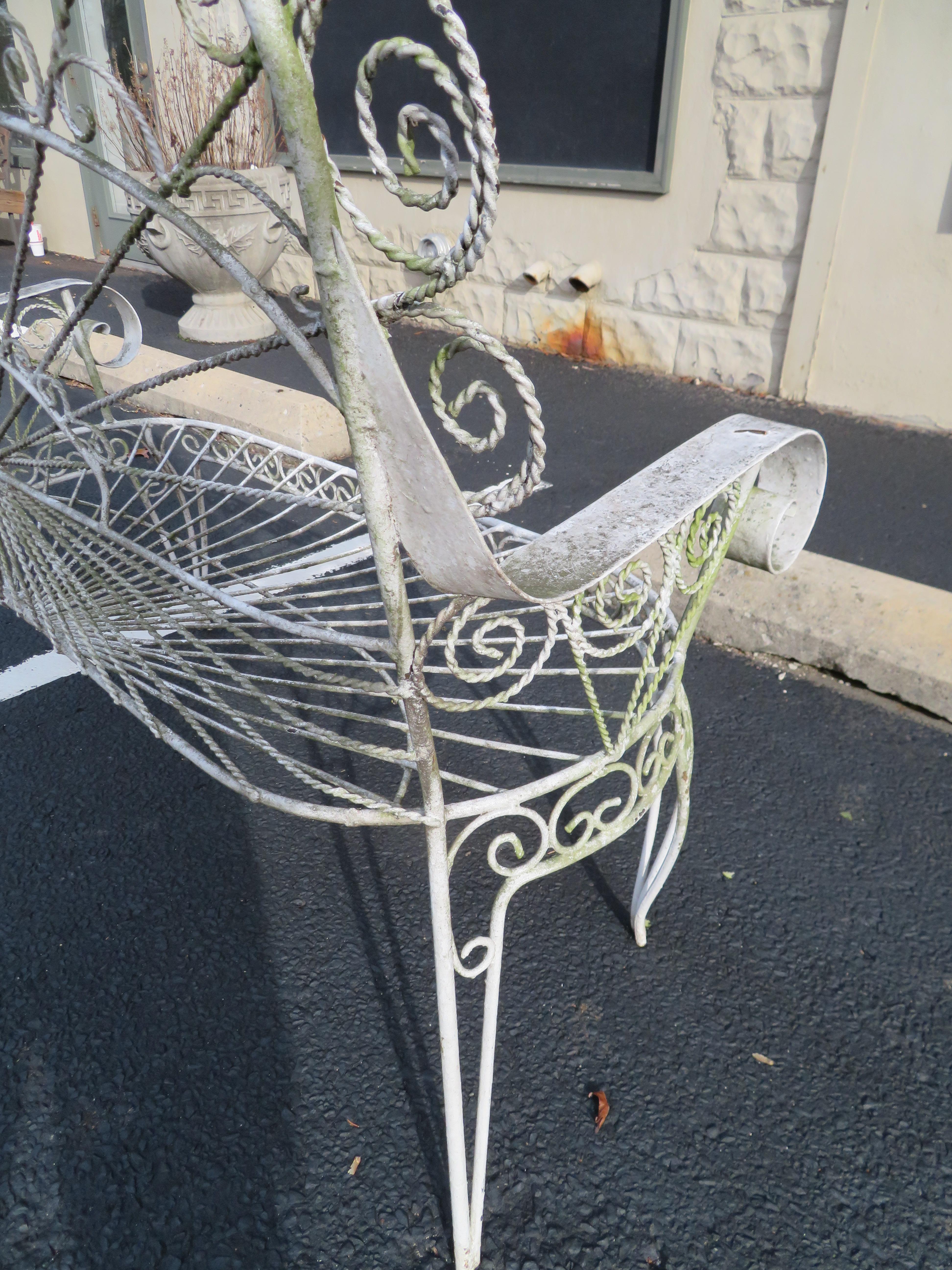 Gorgeous Salterini Wrought Iron Fan Back Peacock Patio Bench In Good Condition In Pemberton, NJ