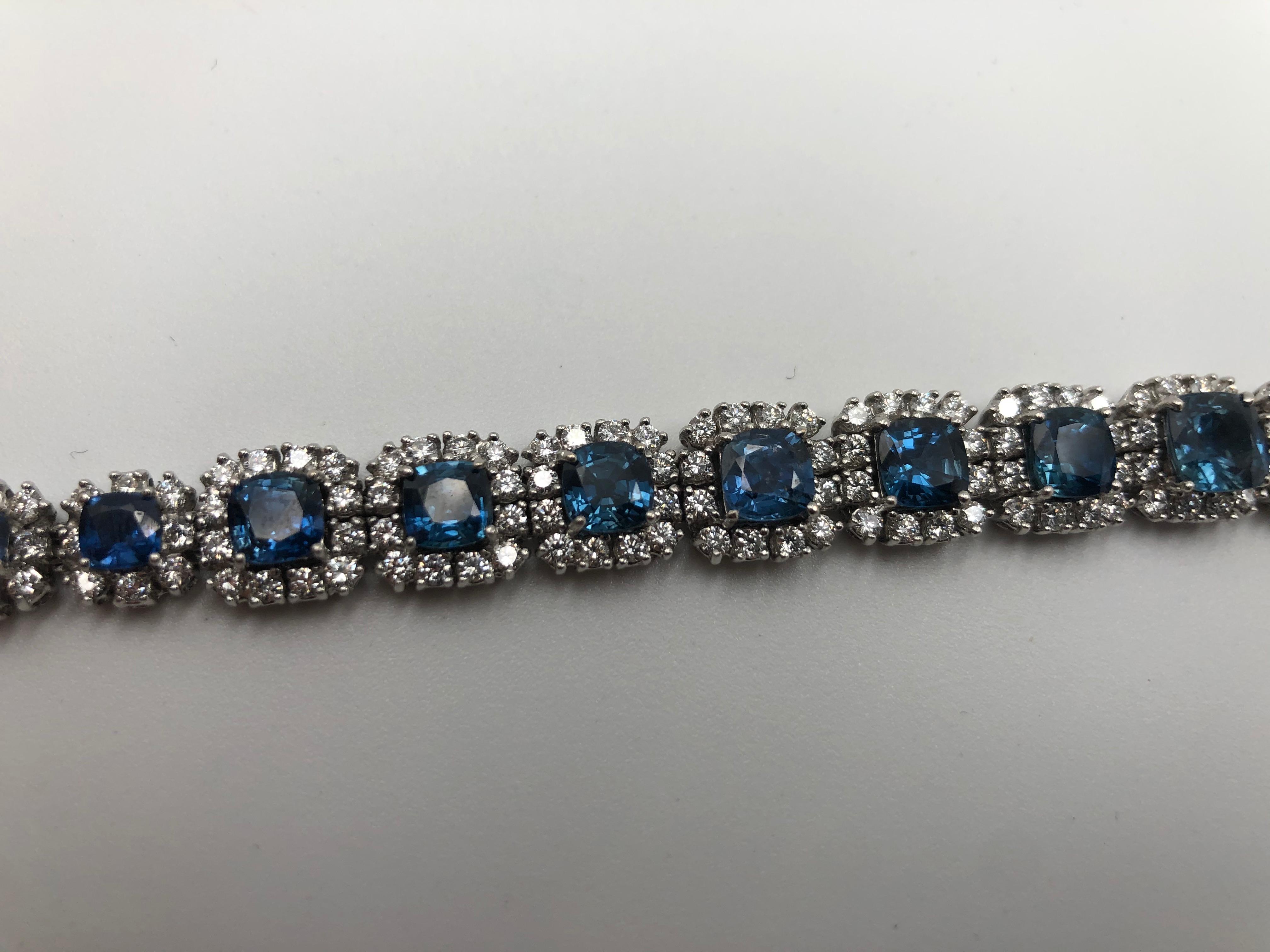 Cushion Cut Gorgeous Sapphire and Diamond Tennis Link Bracelet For Sale