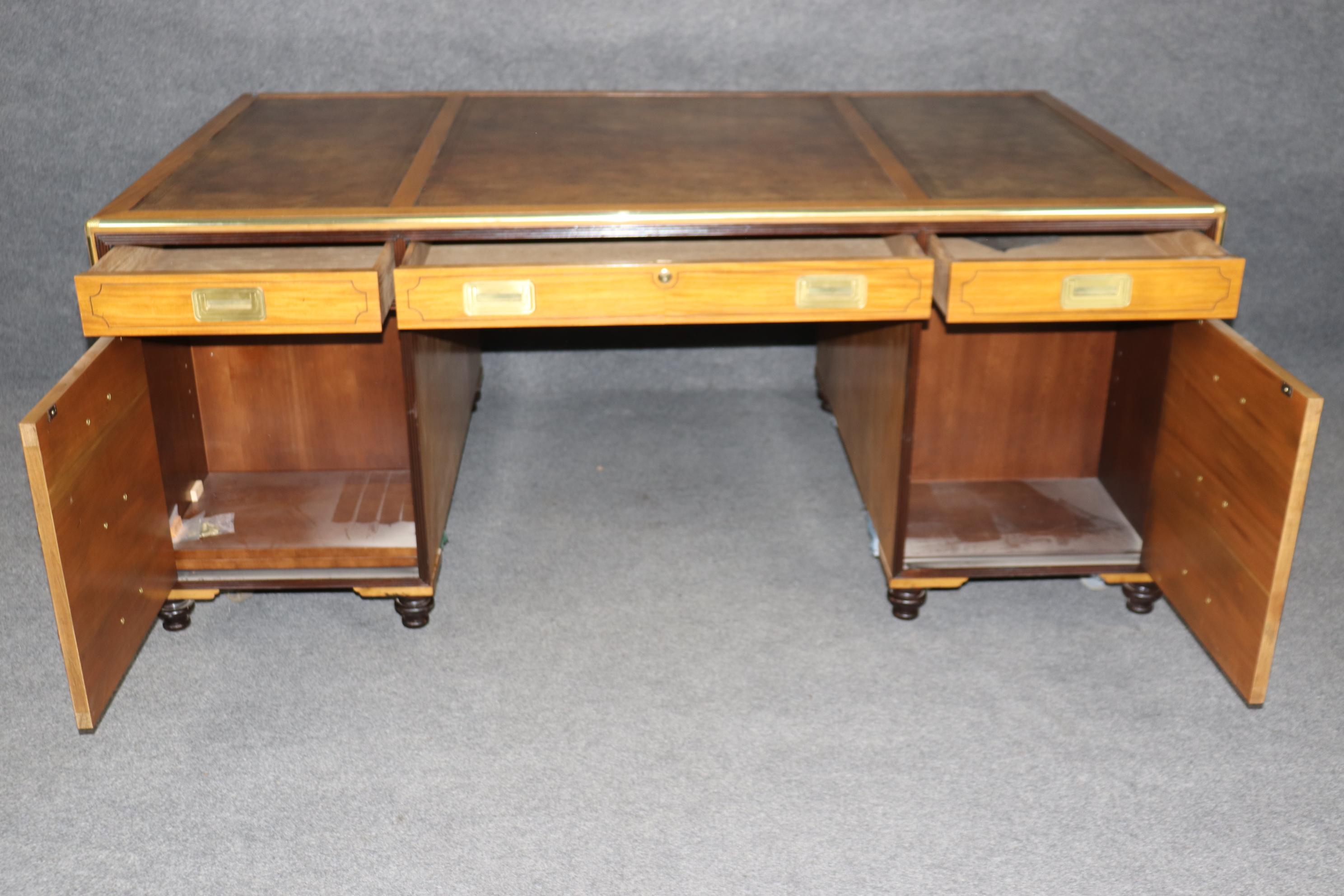 Gorgeous Satinwood Baker Collector's Edition Campaign Executive Desk Circa 1950 In Good Condition In Swedesboro, NJ