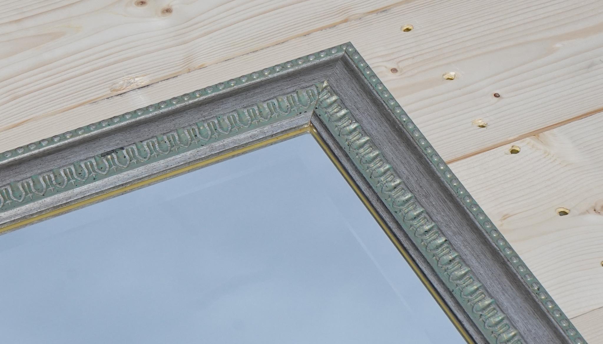 Splendida cornice d'argento grigia con cornice a muro appesa a parete. In condizioni buone in vendita a Pulborough, GB
