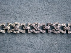 Gorgeous Sparkly 18 Karat White Gold Diamond Fancy Bracelet, 2.87 Carat