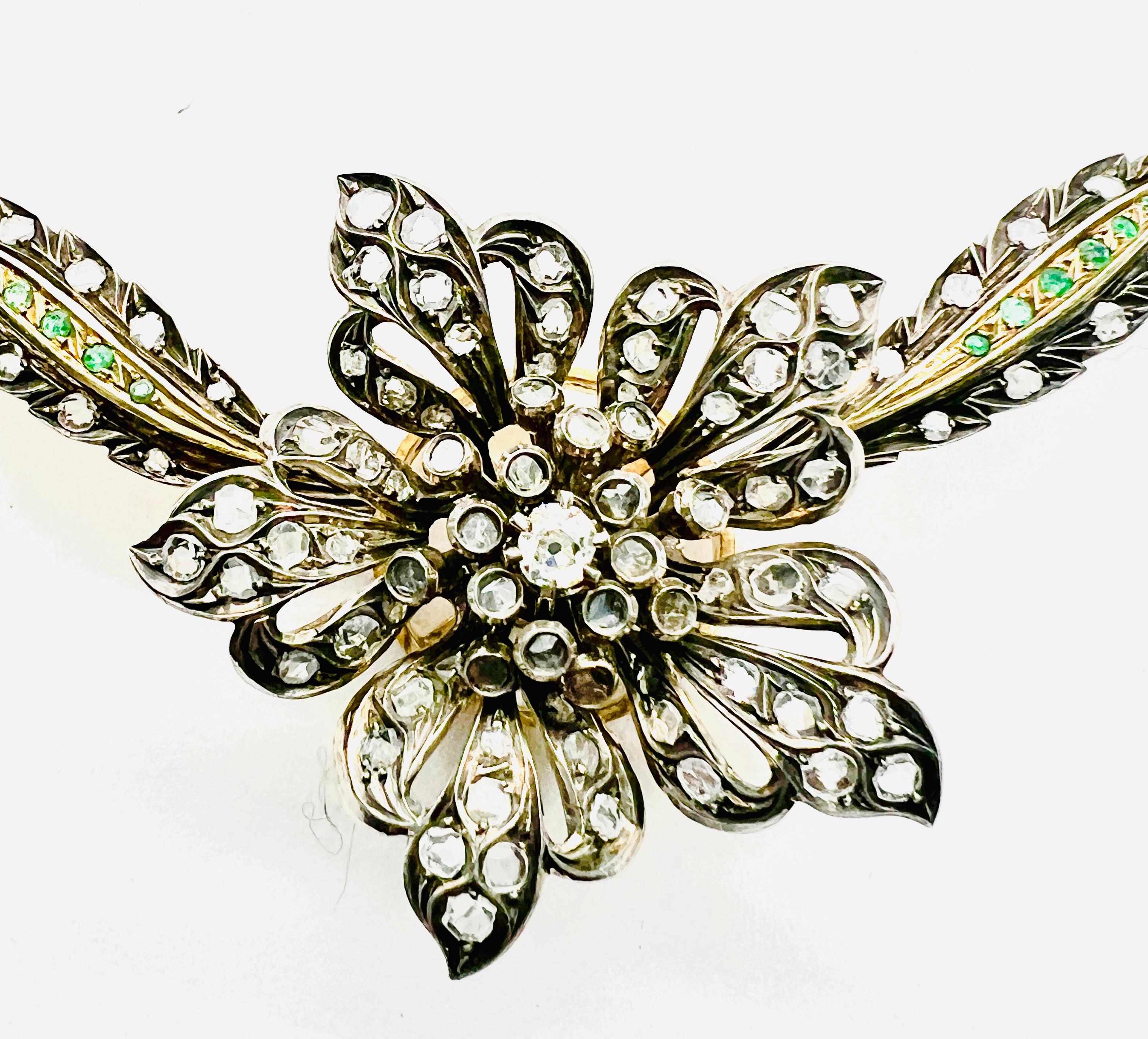 Wunderschöne Halskette aus Sterlingsilber, 18 Karat Gelbgold, Diamant & Smaragd mit 10 Stationen im Angebot 4