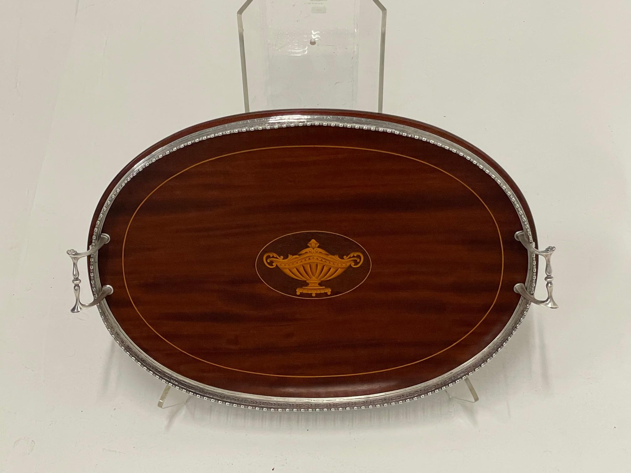 Gorgeous Sterling Silver Mounted & Mahogany Serving Tray In Good Condition For Sale In Hopewell, NJ