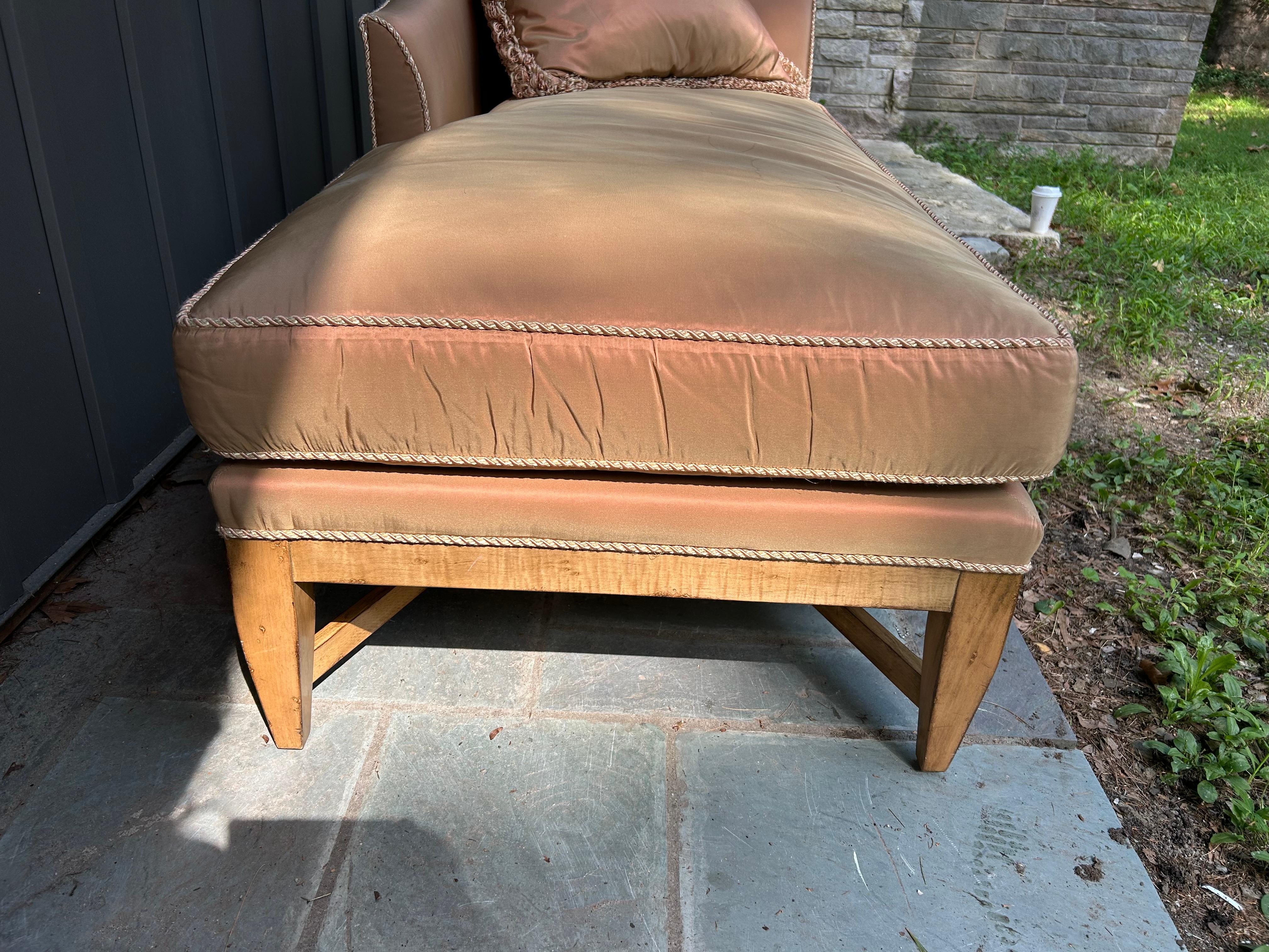 Contemporary Gorgeous Swaim Neoclassical Chaise Lounge For Sale